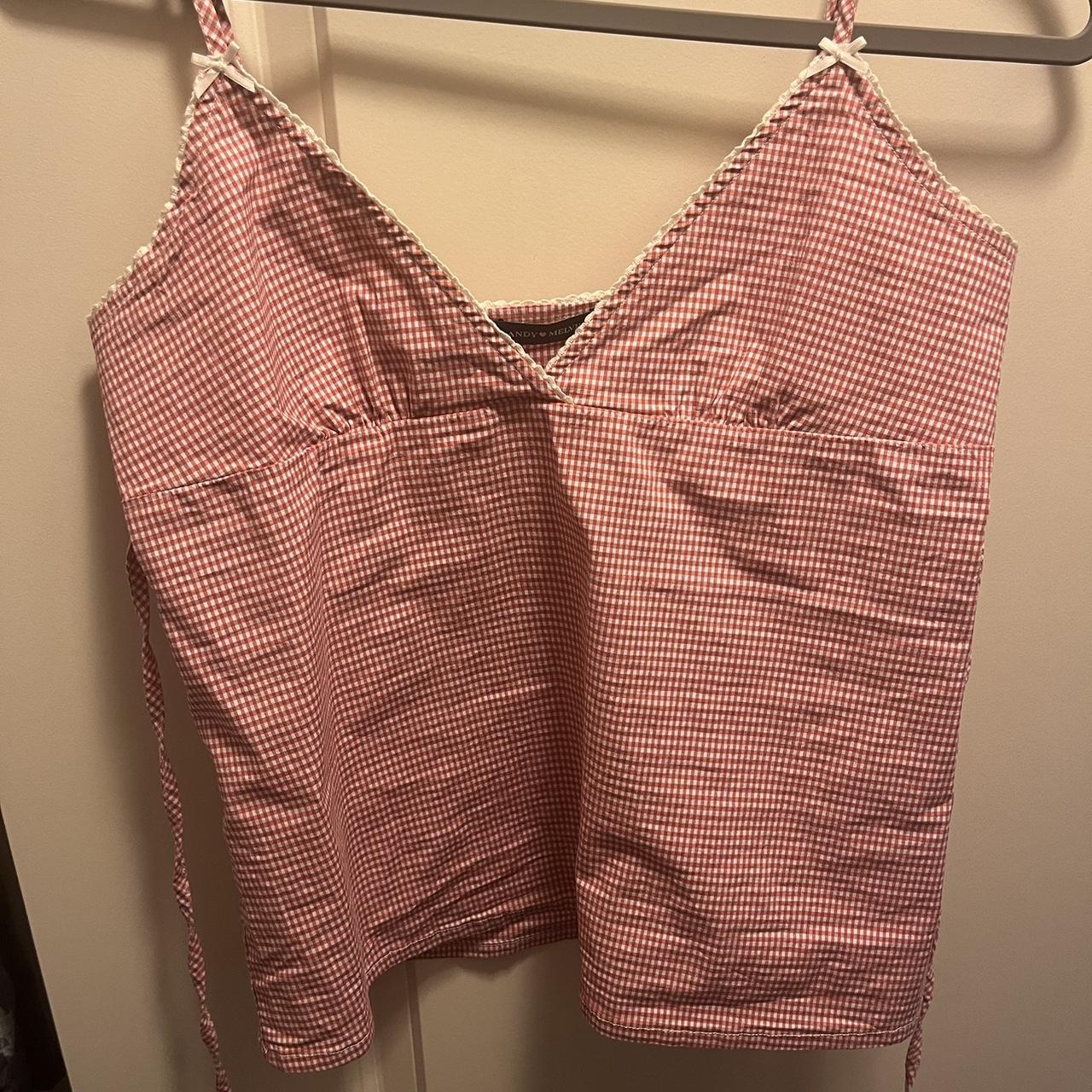 item listed by sadiesclothingg