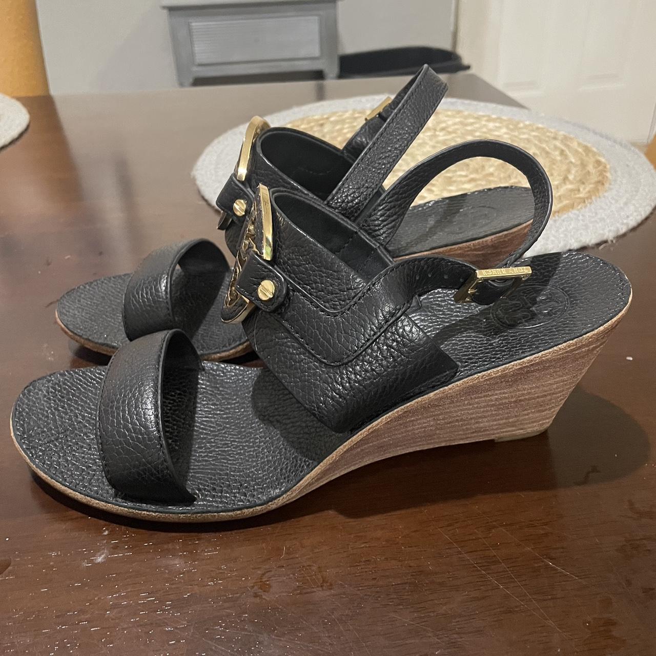 Tory burch black on sale and gold sandals