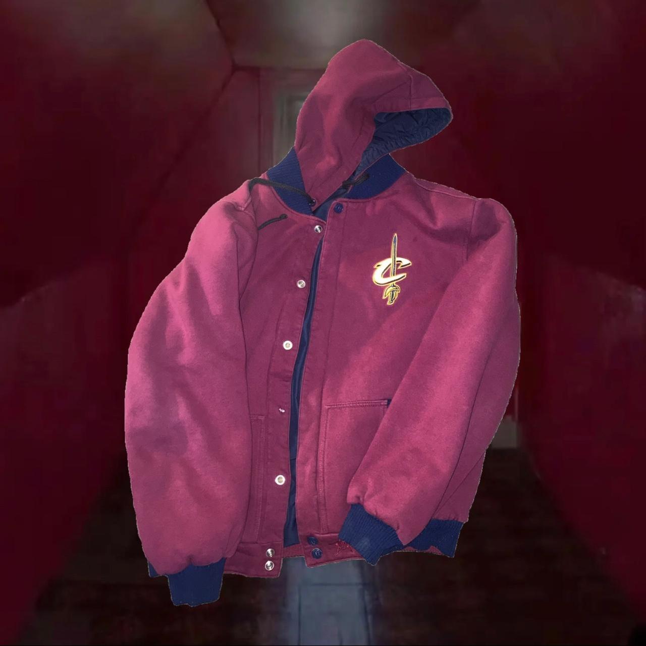 very comfortable jh design, reversible cavaliers... Depop