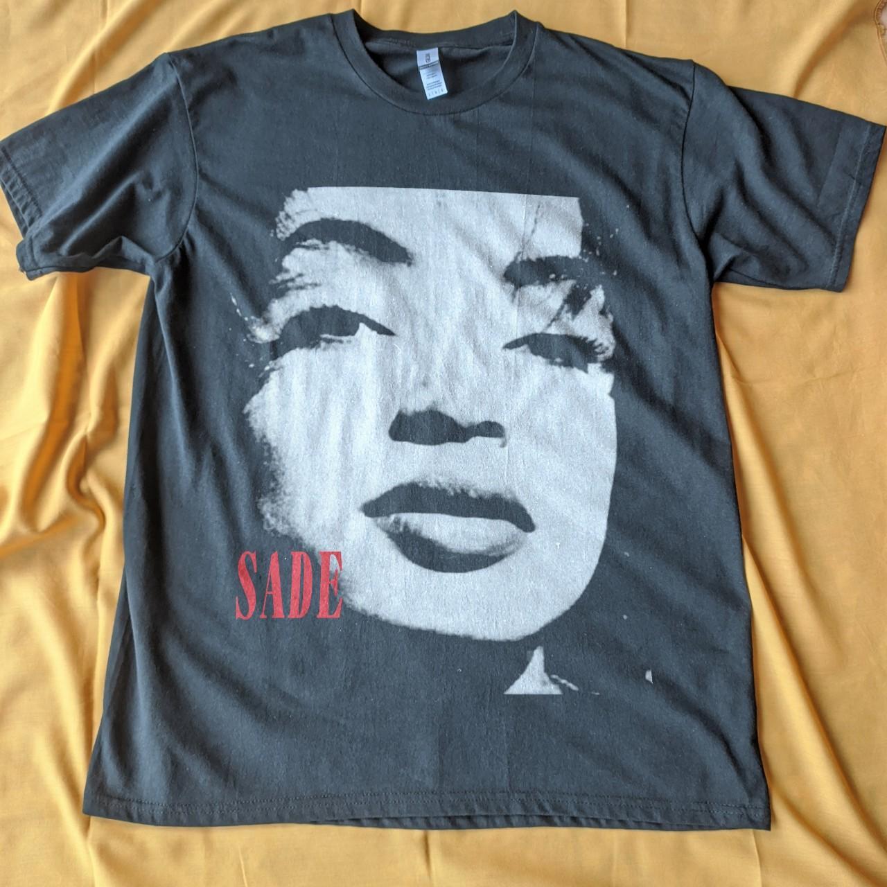 T-Shirt Sade adu Brand New By Gildan Gildan... - Depop