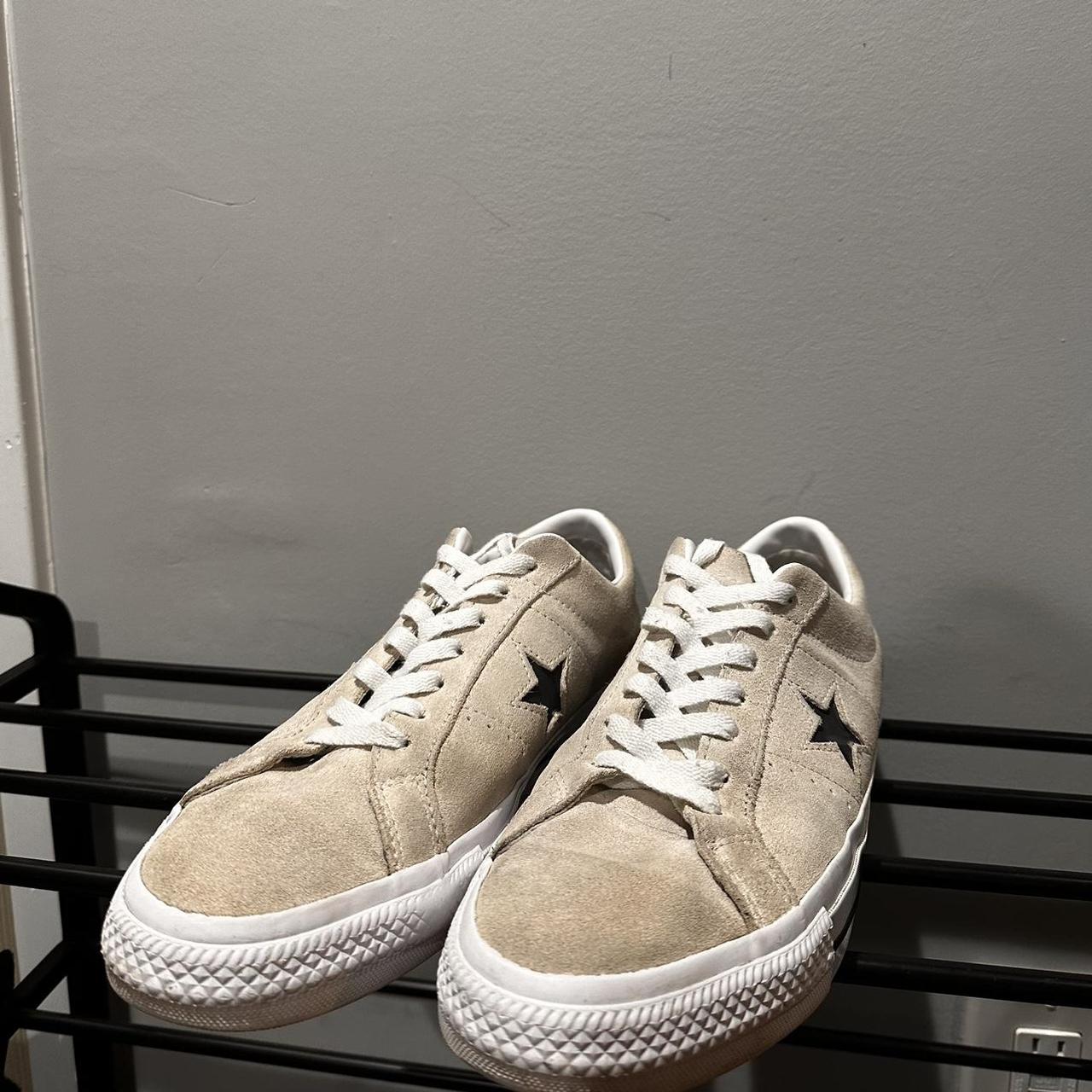 Converse Men's Cream and White Trainers | Depop