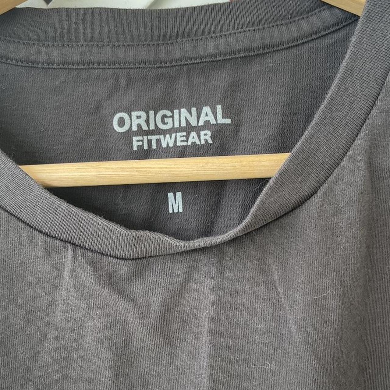 . Original fit wear - crop top Size M • prices are... - Depop