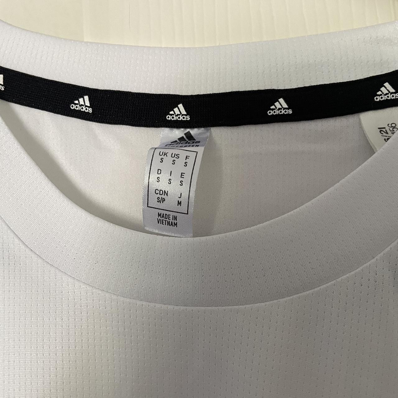 Mens adidas t shirt size small in white in good... Depop