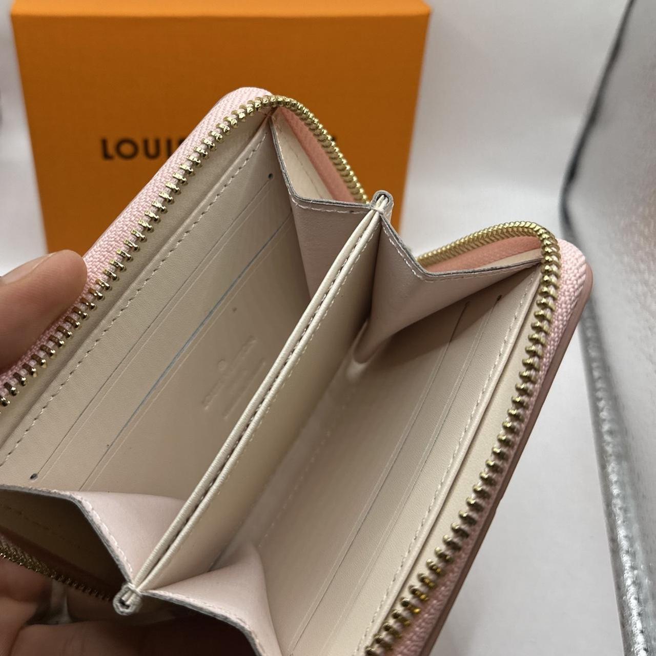 Louis Vuitton wallet Wristlet 100% Authentic.  - Depop