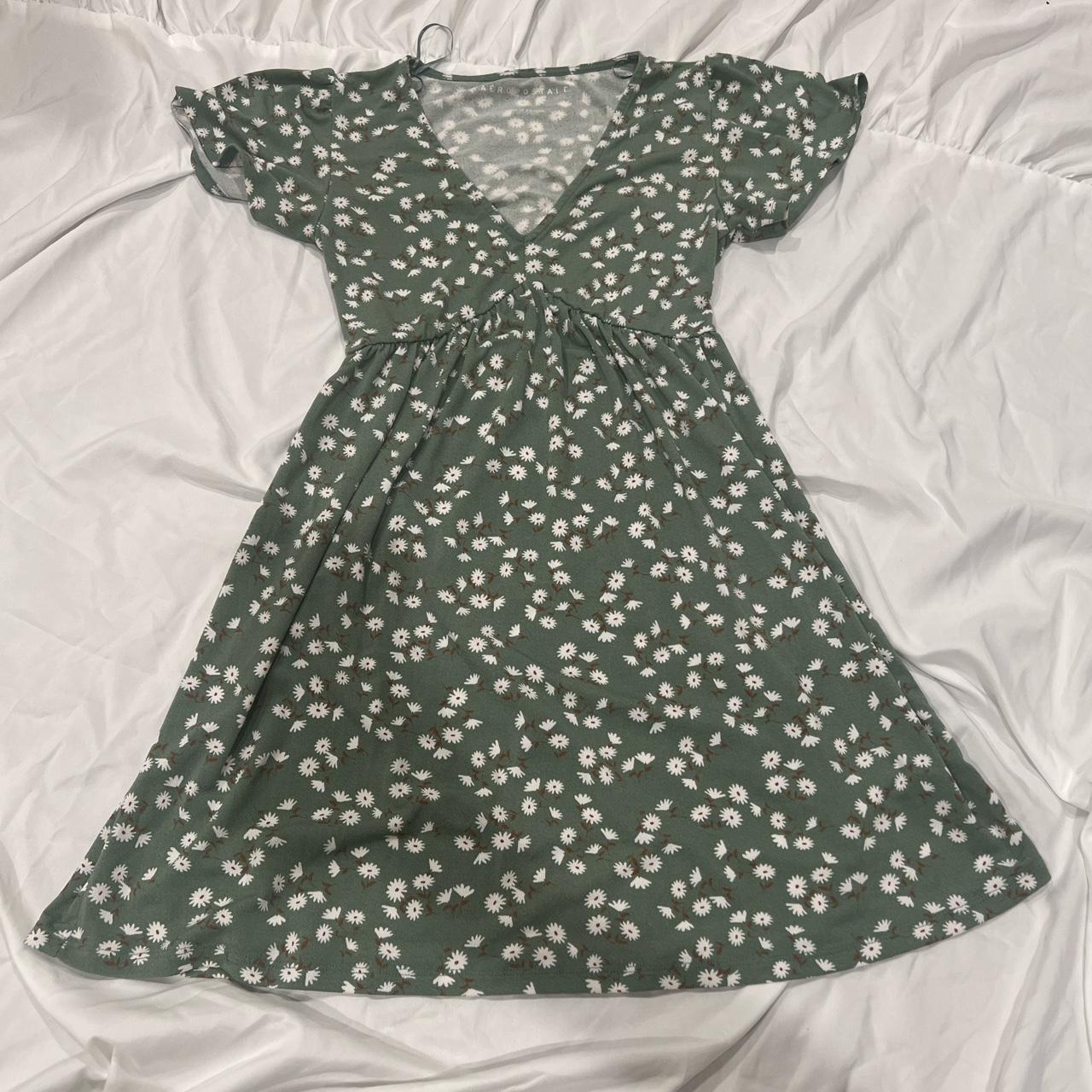 Green Aéropostale Floral Dress - Depop