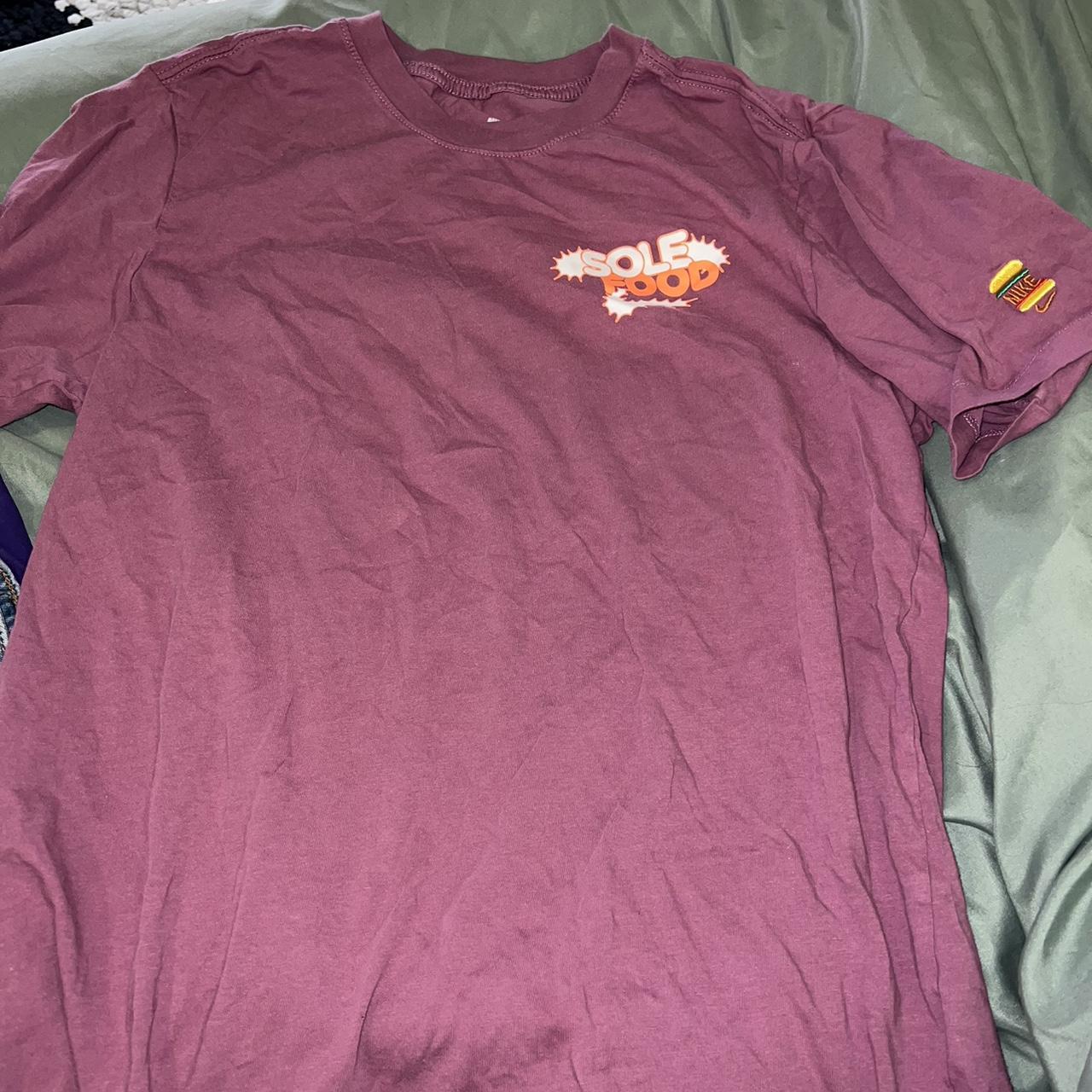 Nike Men's Pink Tshirt Depop