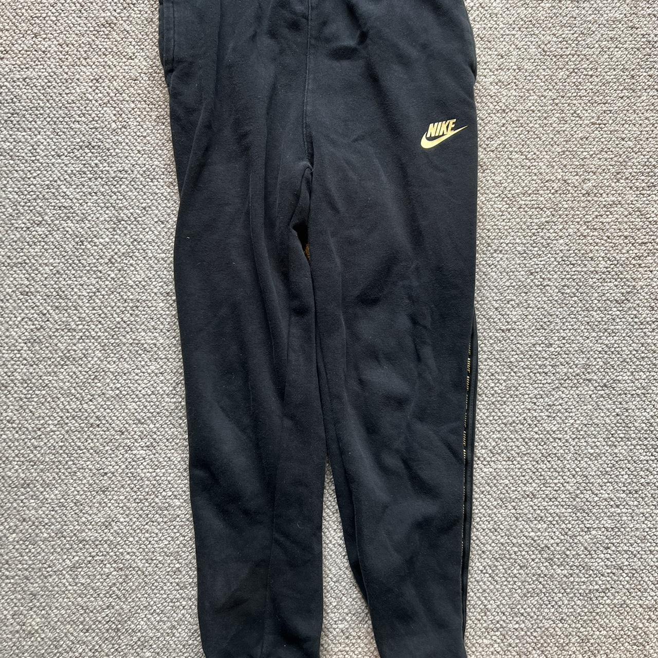 cheap nike tracksuit pants
