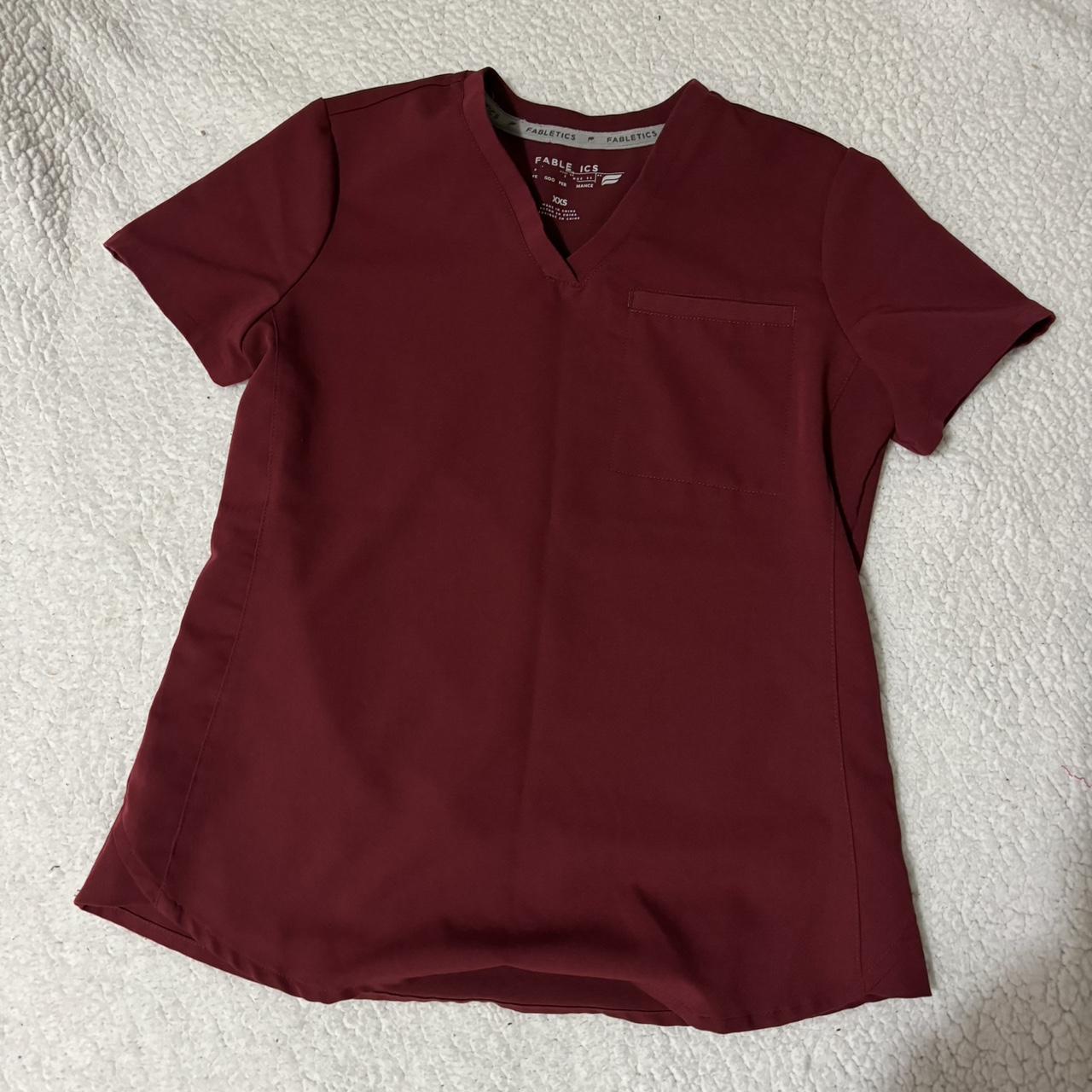  Fabletics Women's Vital 1-Pocket Scrub Top