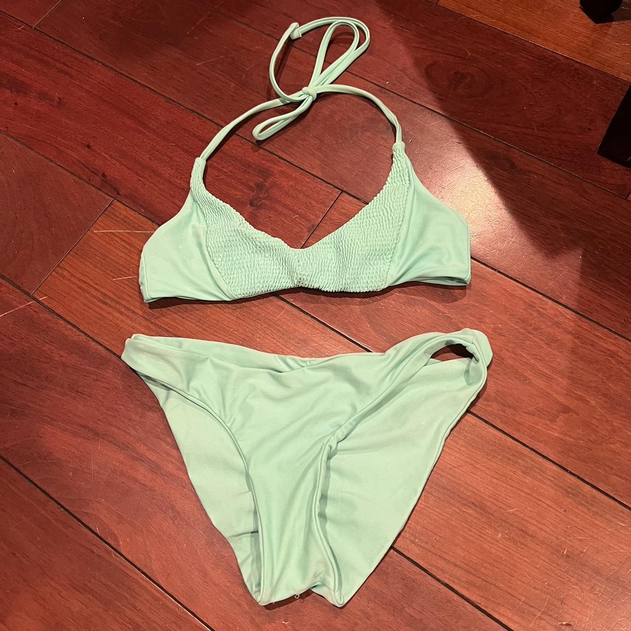 turqoise biikini , ruched bottoms - Depop