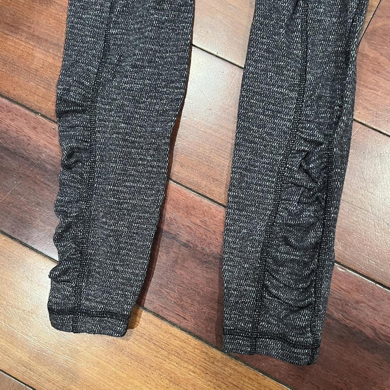 Lululemon gray knit leggings , 28”