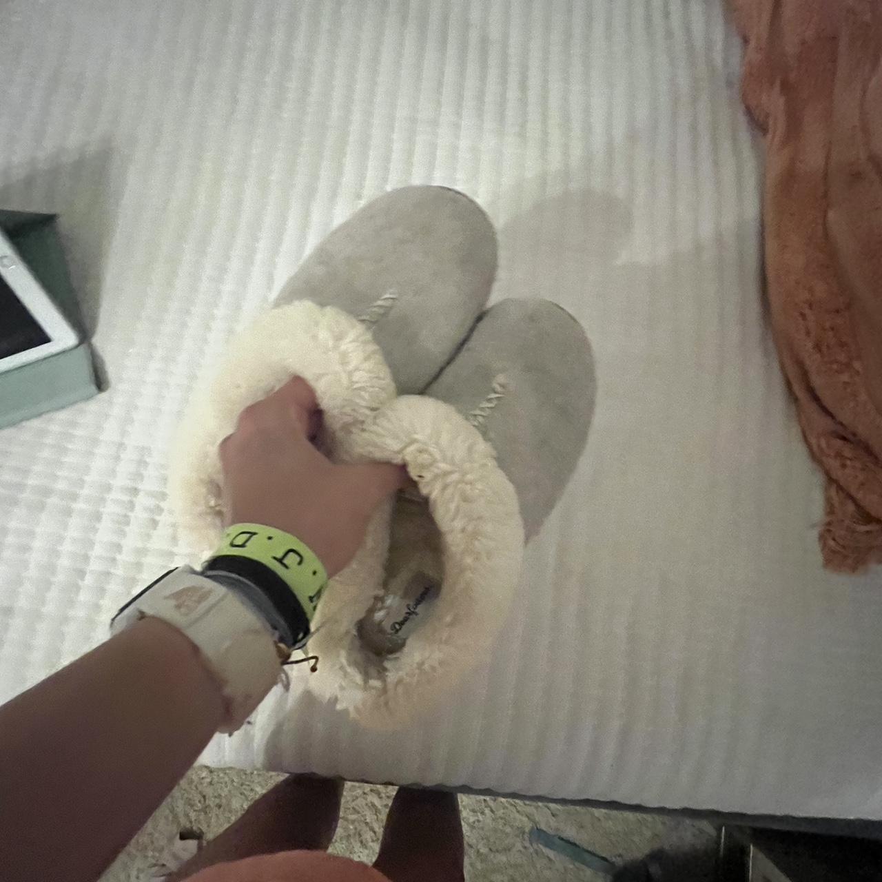 Slippers Small rip on back reflects price Depop