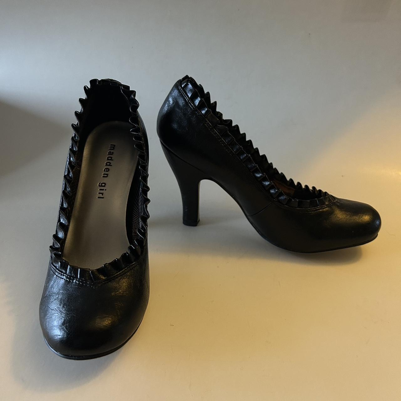 Madden girl black pumps best sale