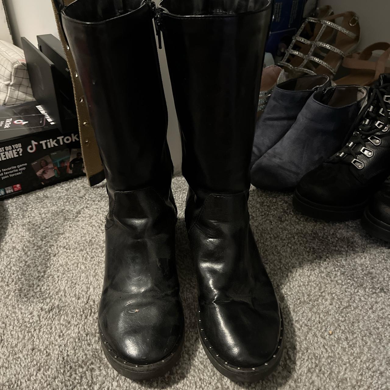 Black boots very comfortable Depop