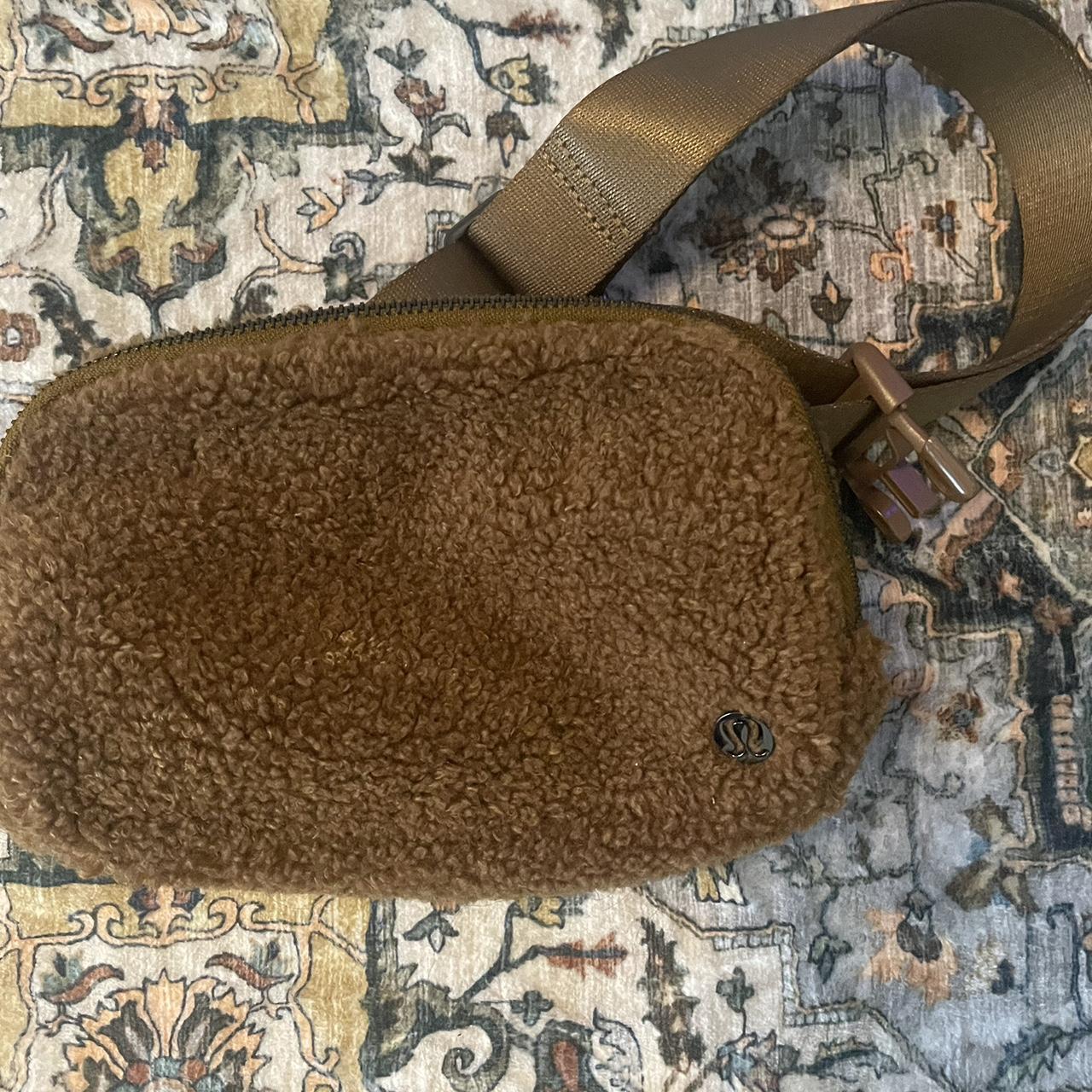 Lululemon popular Fleece Everywhere Belt Bag Burnt Caramel