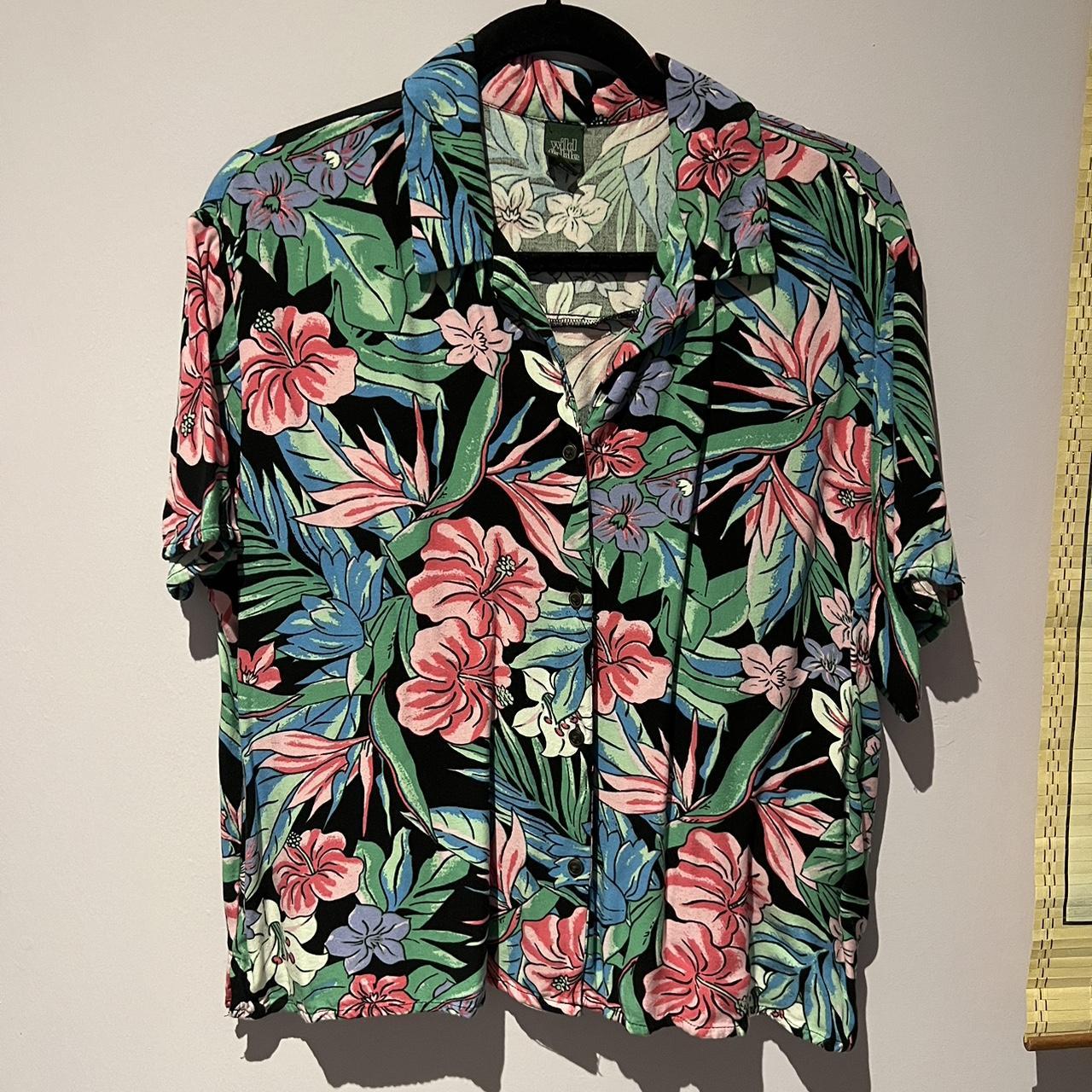 Tommy Bahama floral pants Super pretty pattern, - Depop