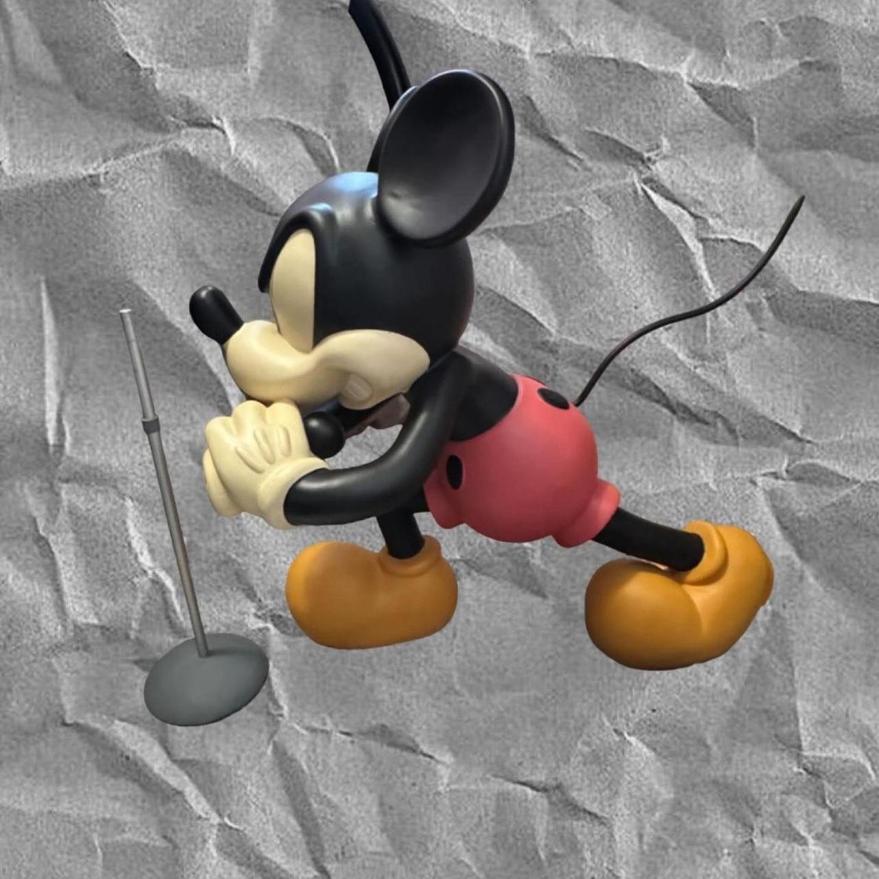 number nine Mickey Mouse statue O/S It's huge I | Depop number nine Mickey Mouse statue O/S It's huge I | Depop
