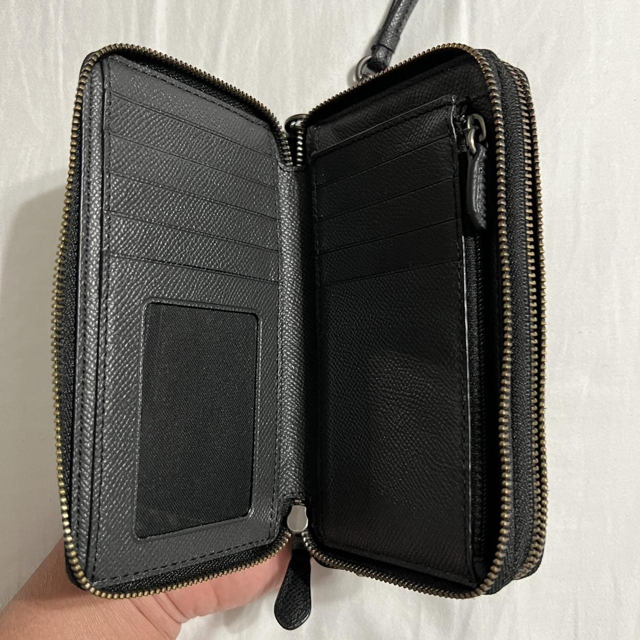 Coach “Small Wristlet” Black Two card slots - Depop