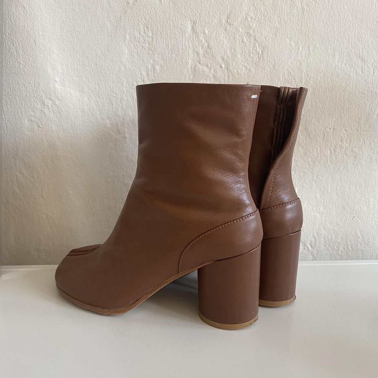 Maison Margiela Women's Brown Boots (2)