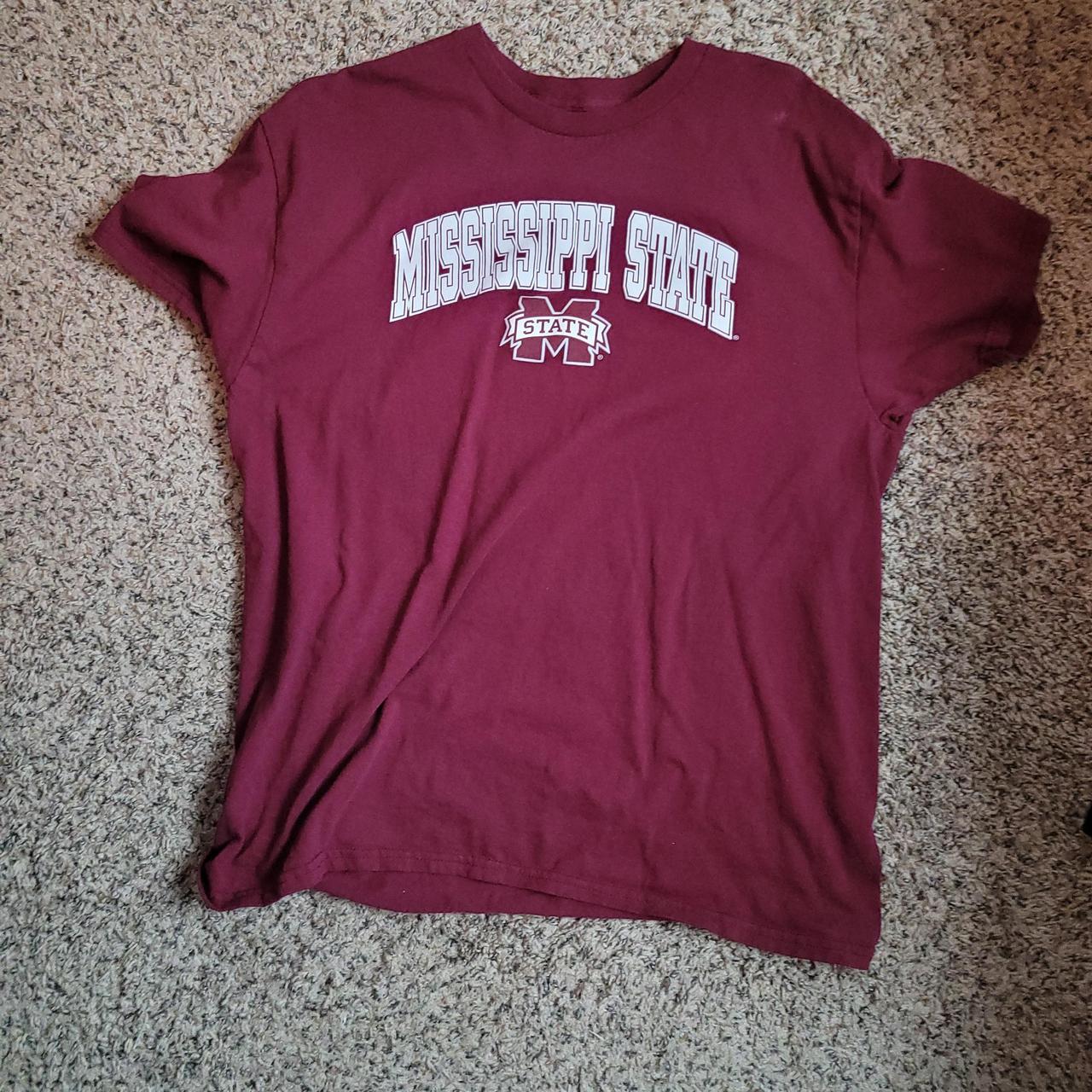 Missisippi state university men's large tshirt. - Depop