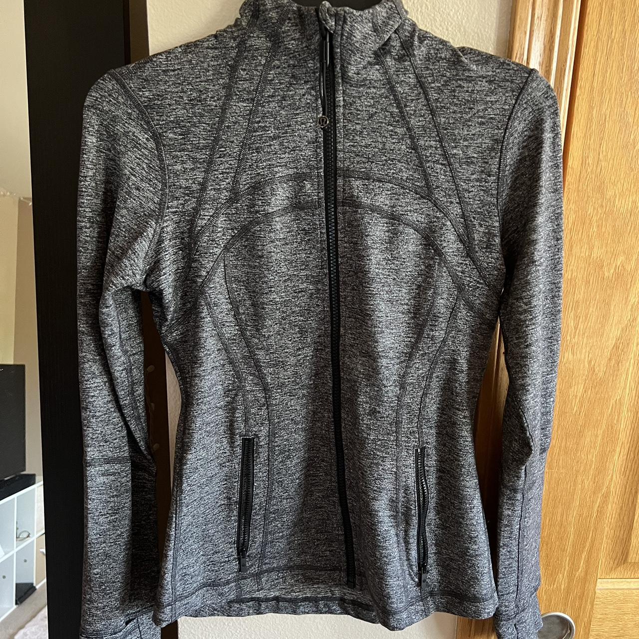 Lululemon Women's Grey Jacket | Depop