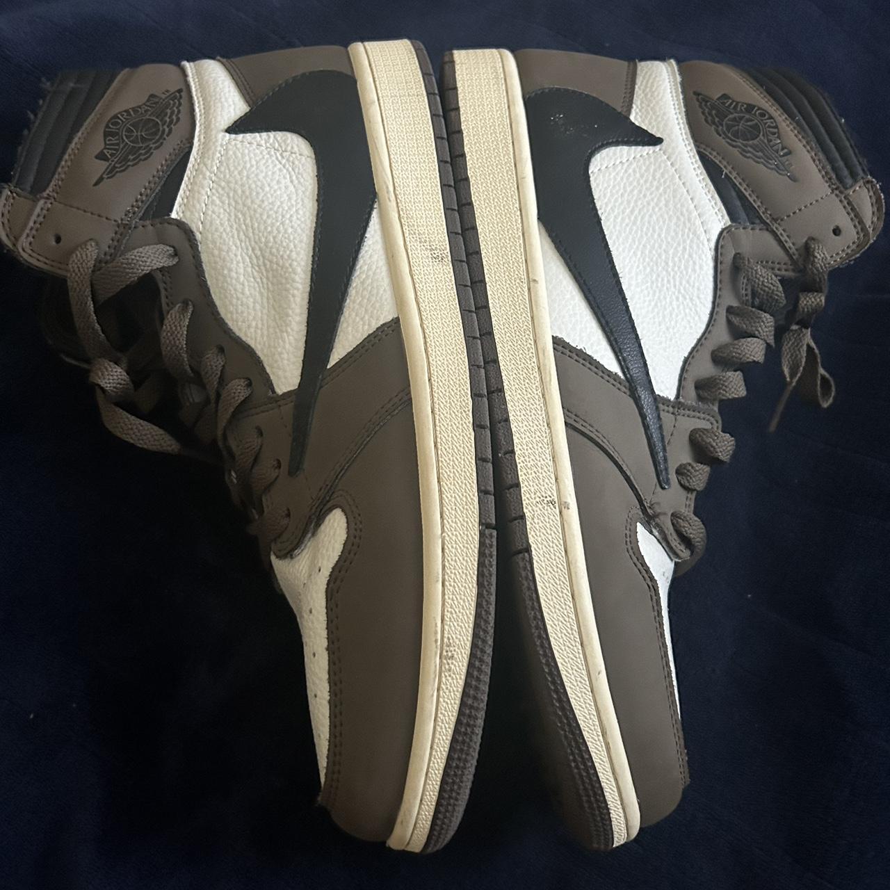 travis scott 1s pink laces