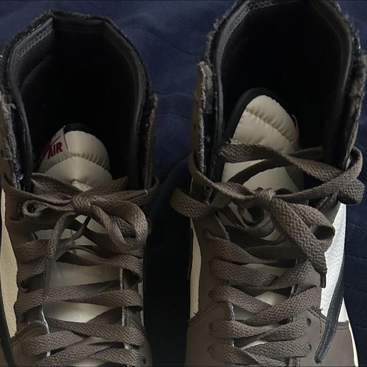 travis scott 1s pink laces