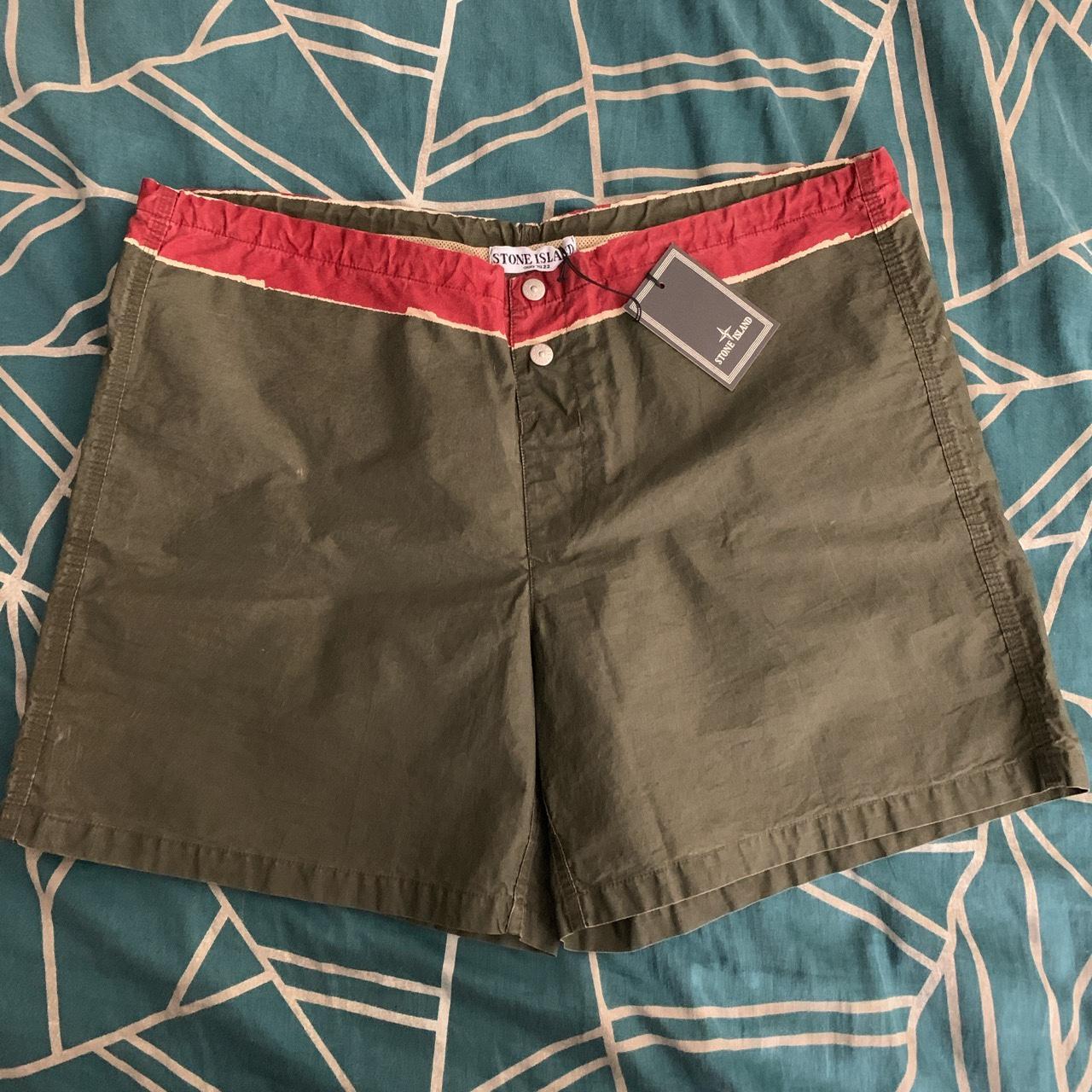 Stone island khaki on sale shorts