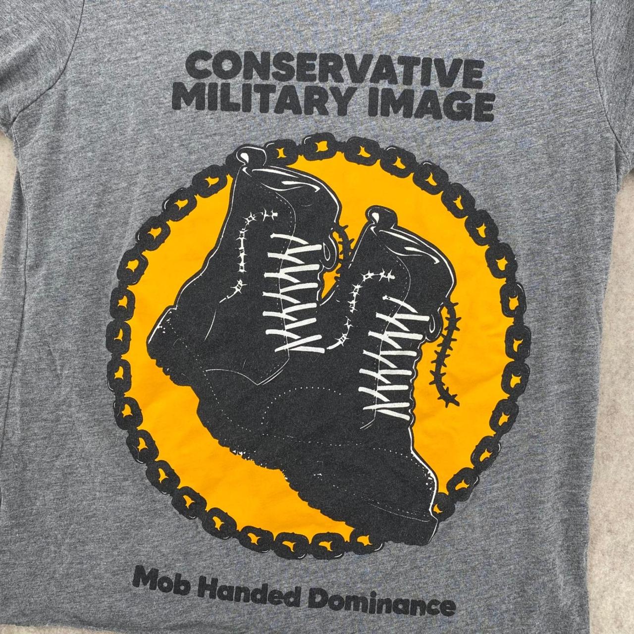Aeronautica militare men's preloved grey and yellow streetwear punk casual t-shirt