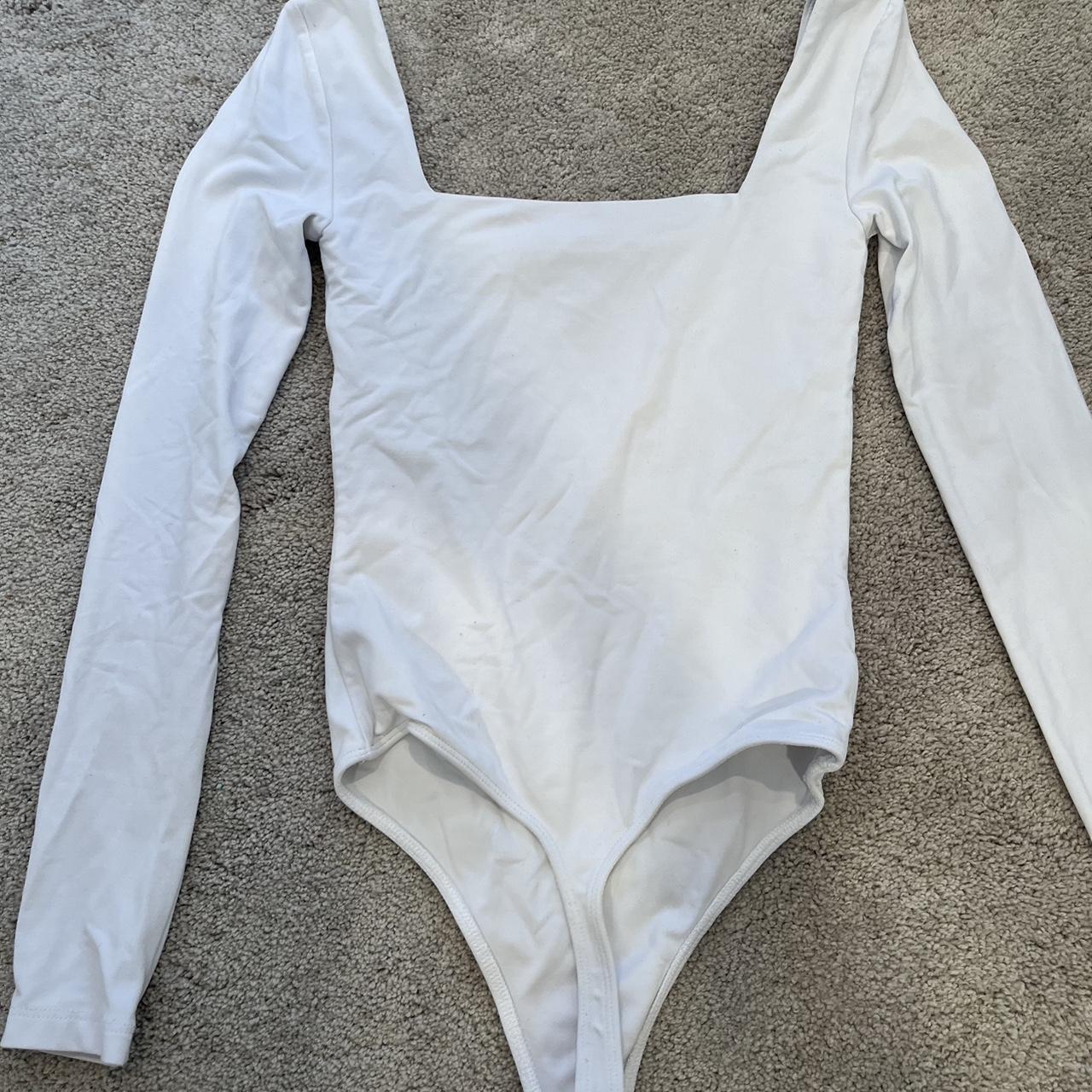 Aritzia Babaton Contour Square Neck Long Sleeve Bodysuit