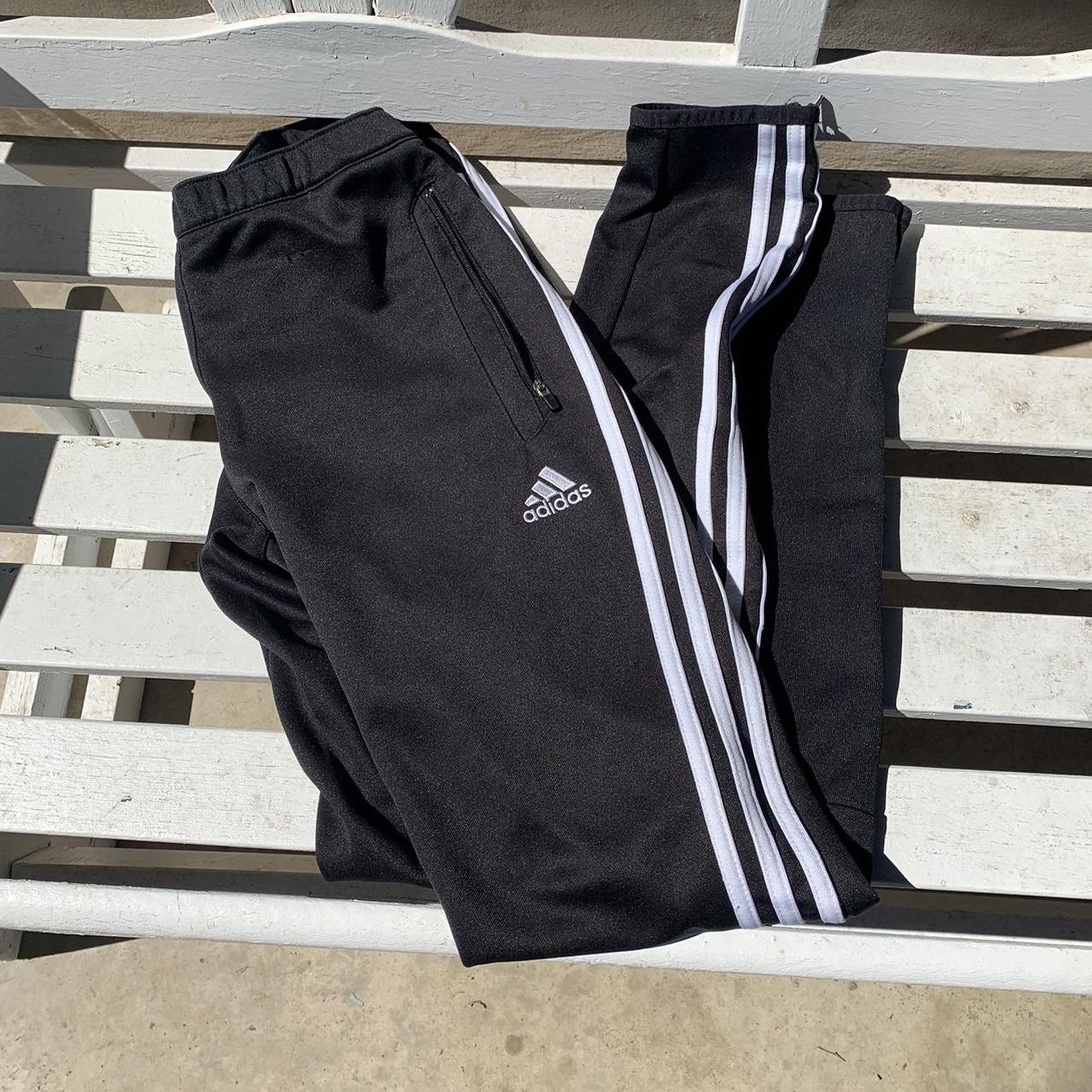 Adidas Sweats Size small It’s missing the string... - Depop