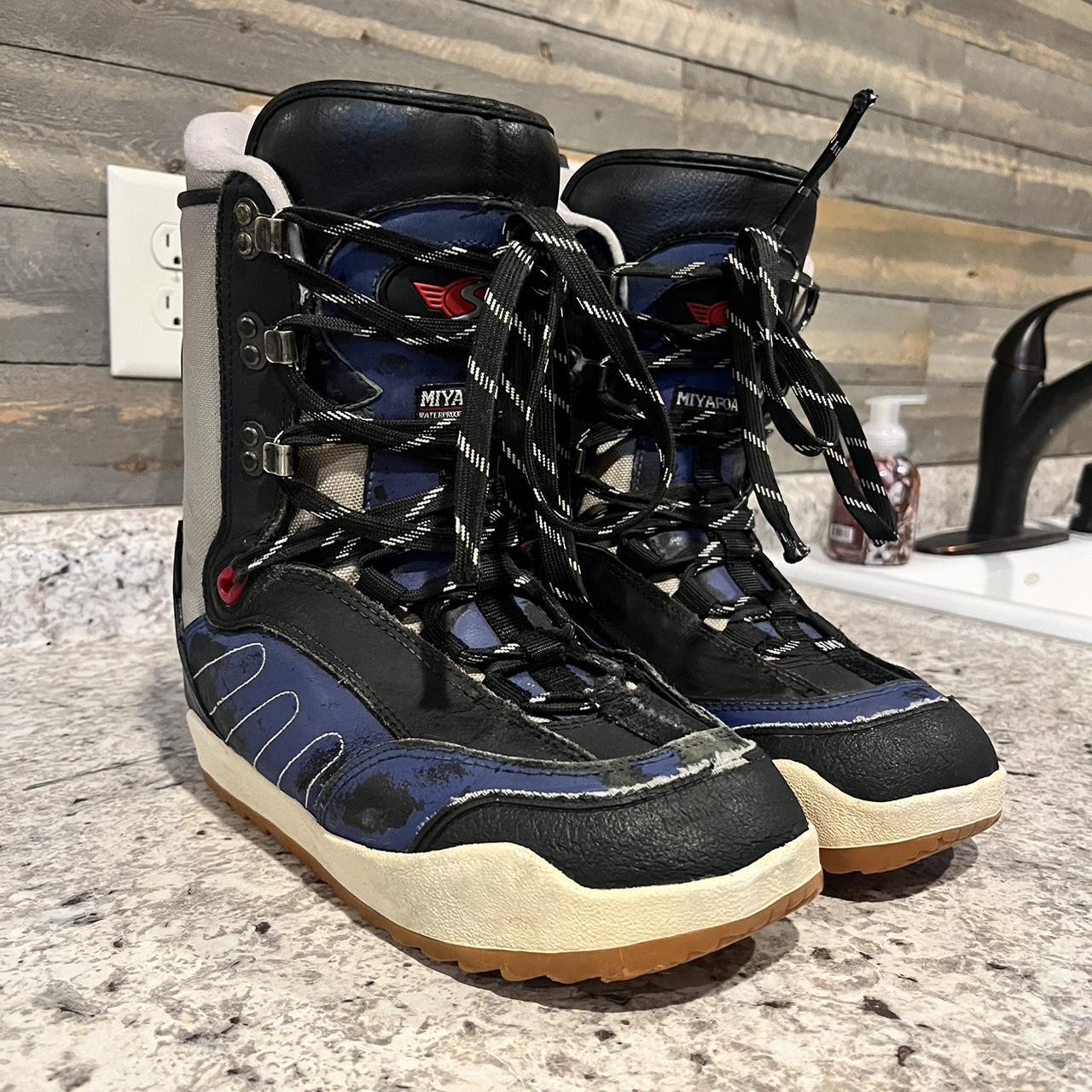 Used Snowboard Boots Good Condition Pretty worn... - Depop