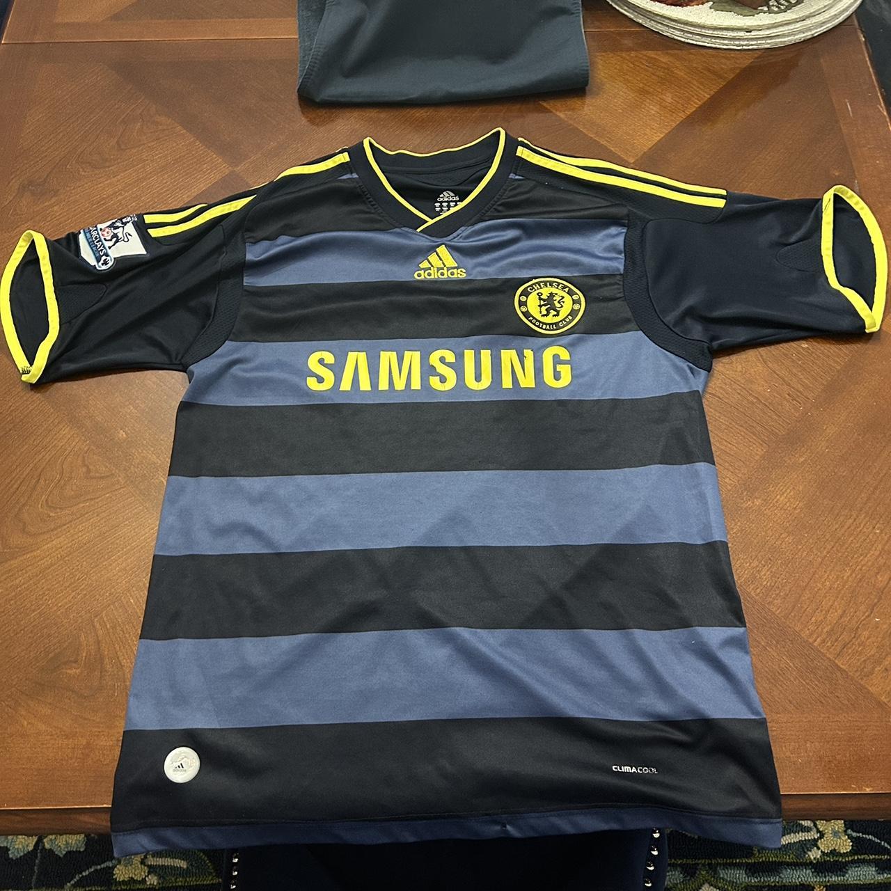 For sale is a Adidas Chelsea Jersey 2009 Soccer - Depop