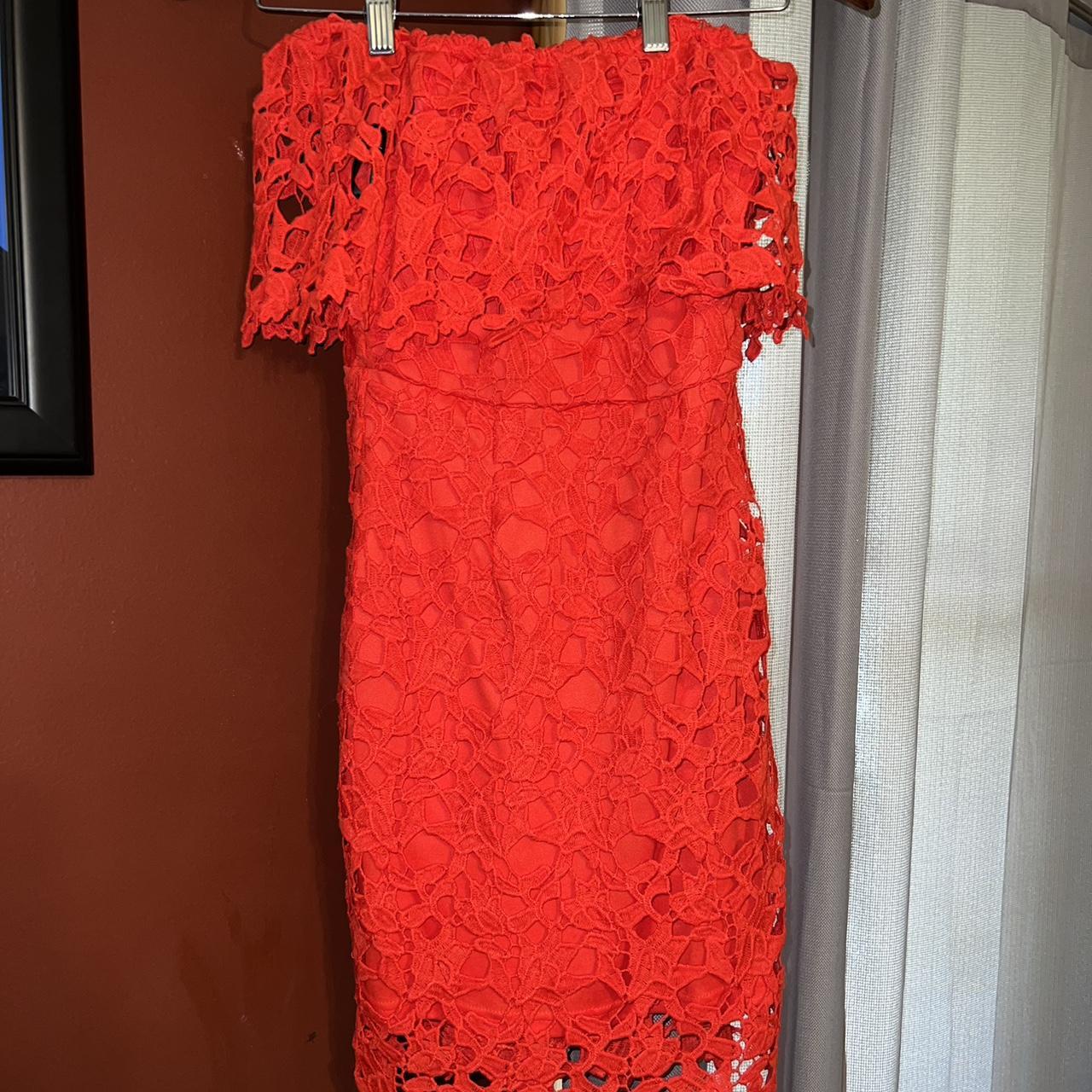 Red lace lulus dress - Depop