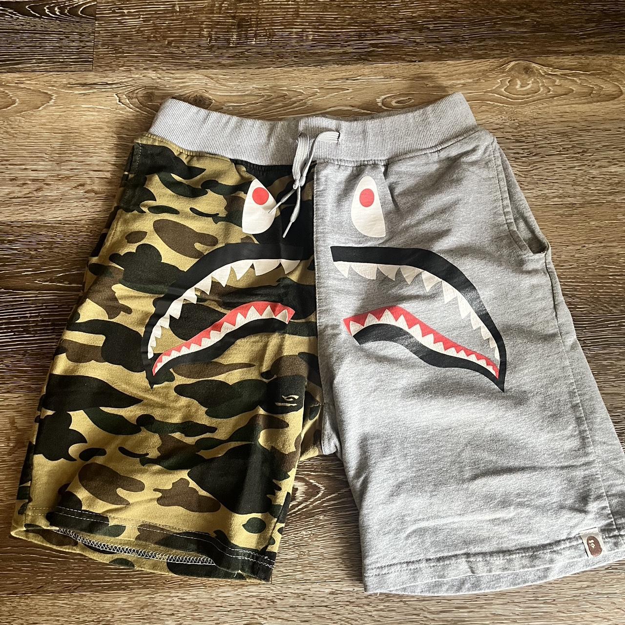 A BATHING APE SHARK CAMO , Size LARGE (Fits like...