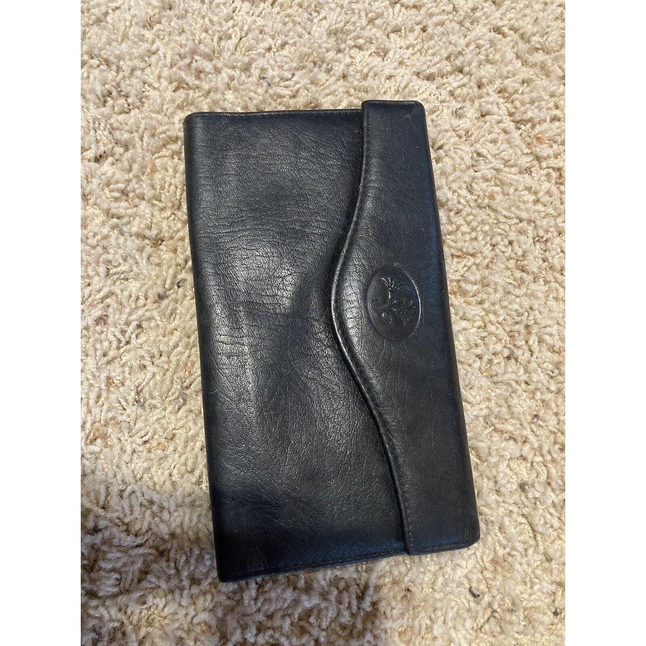 This elegant French Clutch wallet from Buxton is a... - Depop