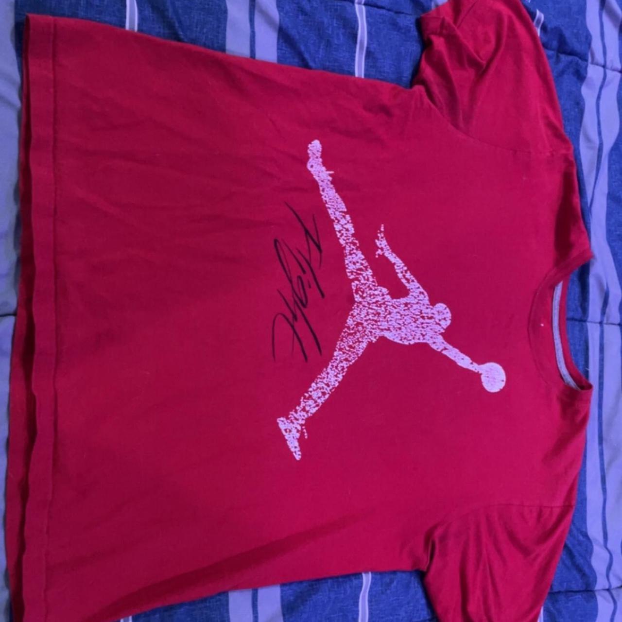 Vintage Jordan T-Shirt #vintage #jordan #Jumpman #red - Depop
