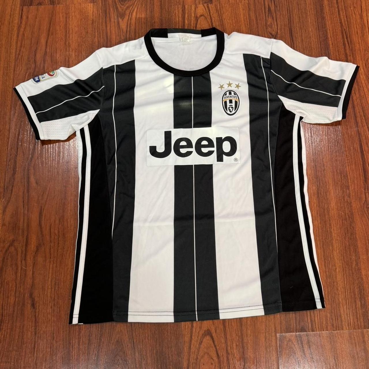 JEEP SOCCER JERSEY SIZE LARGE vintage thrifted... Depop