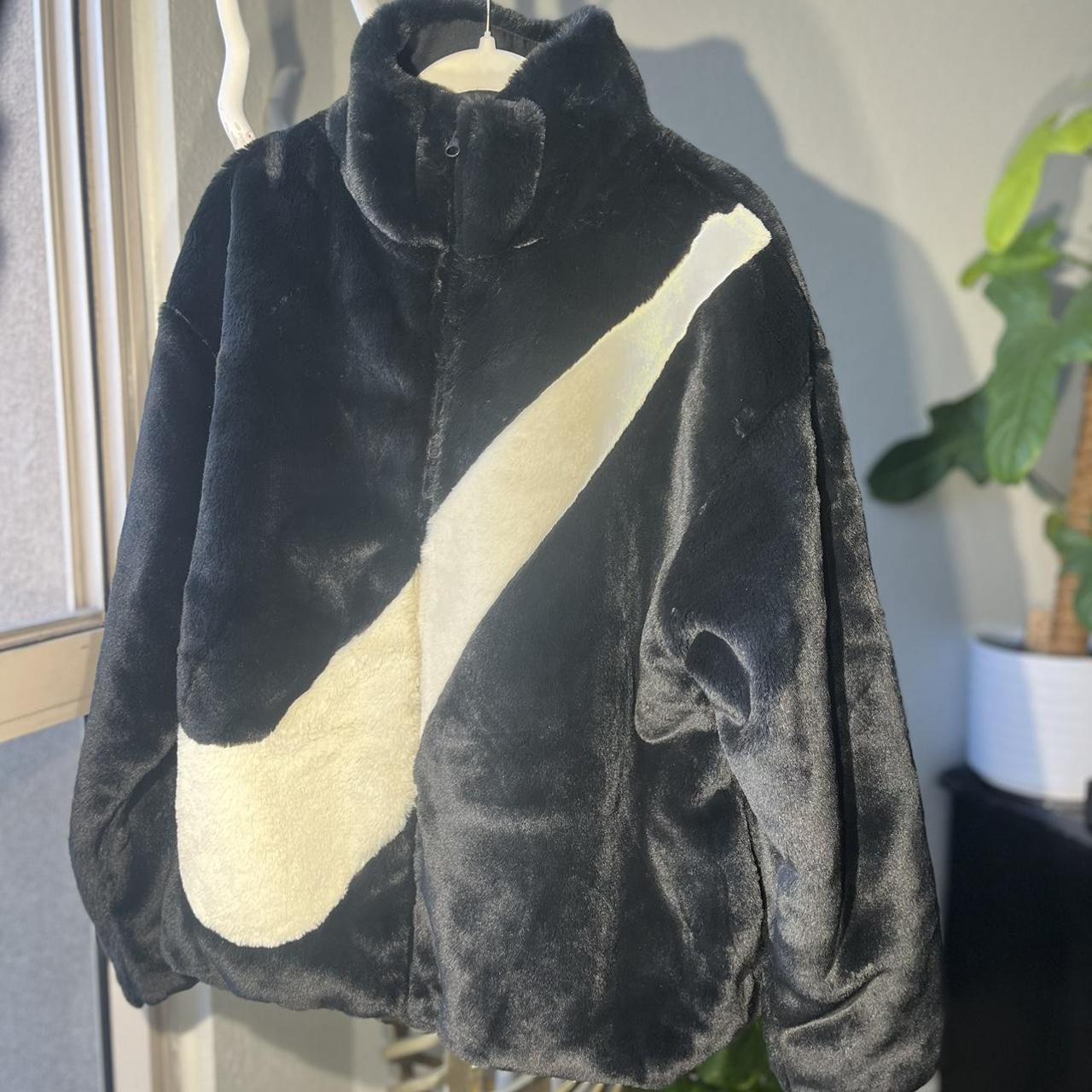 nike fluffy jacket mens