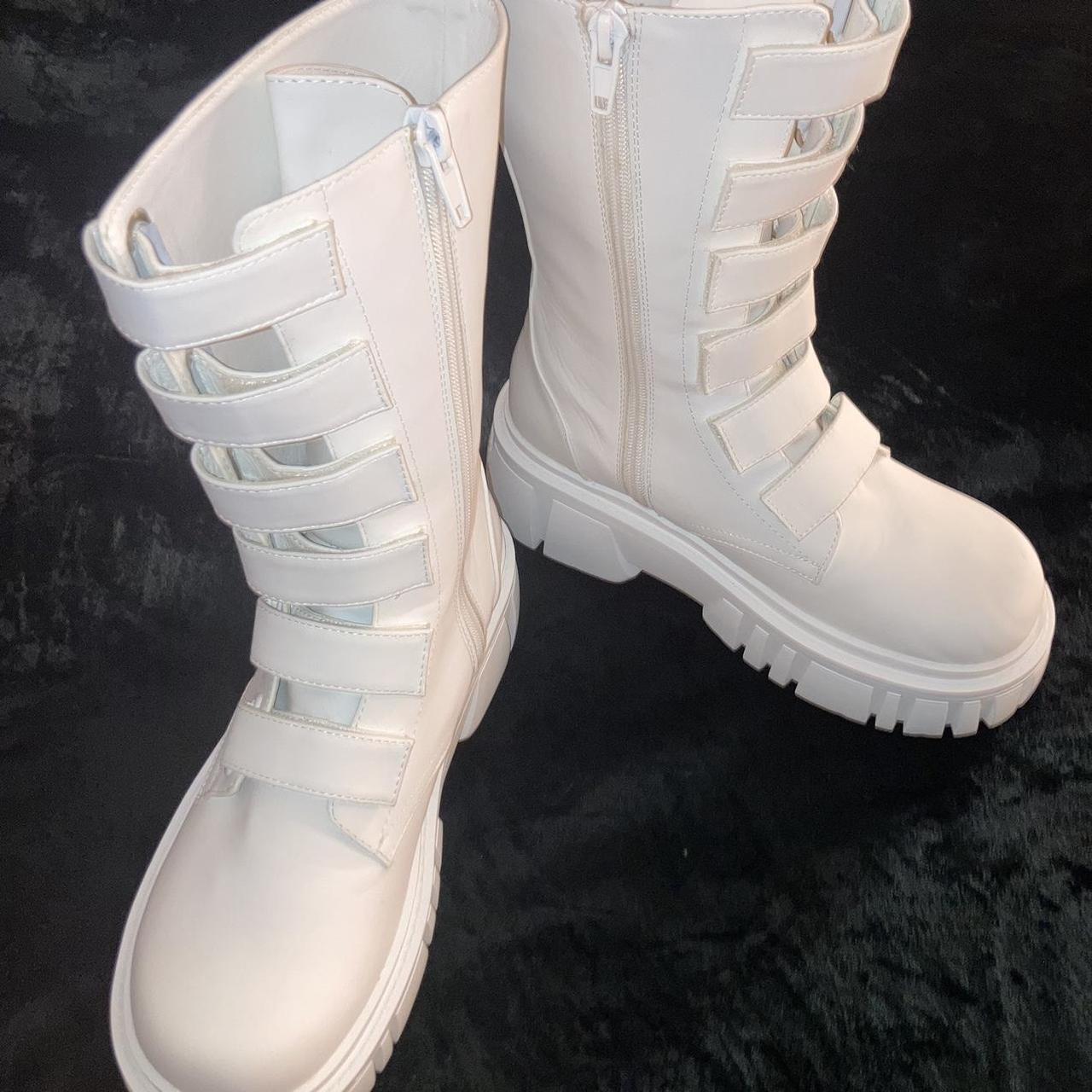 White velcro outlet combat boots