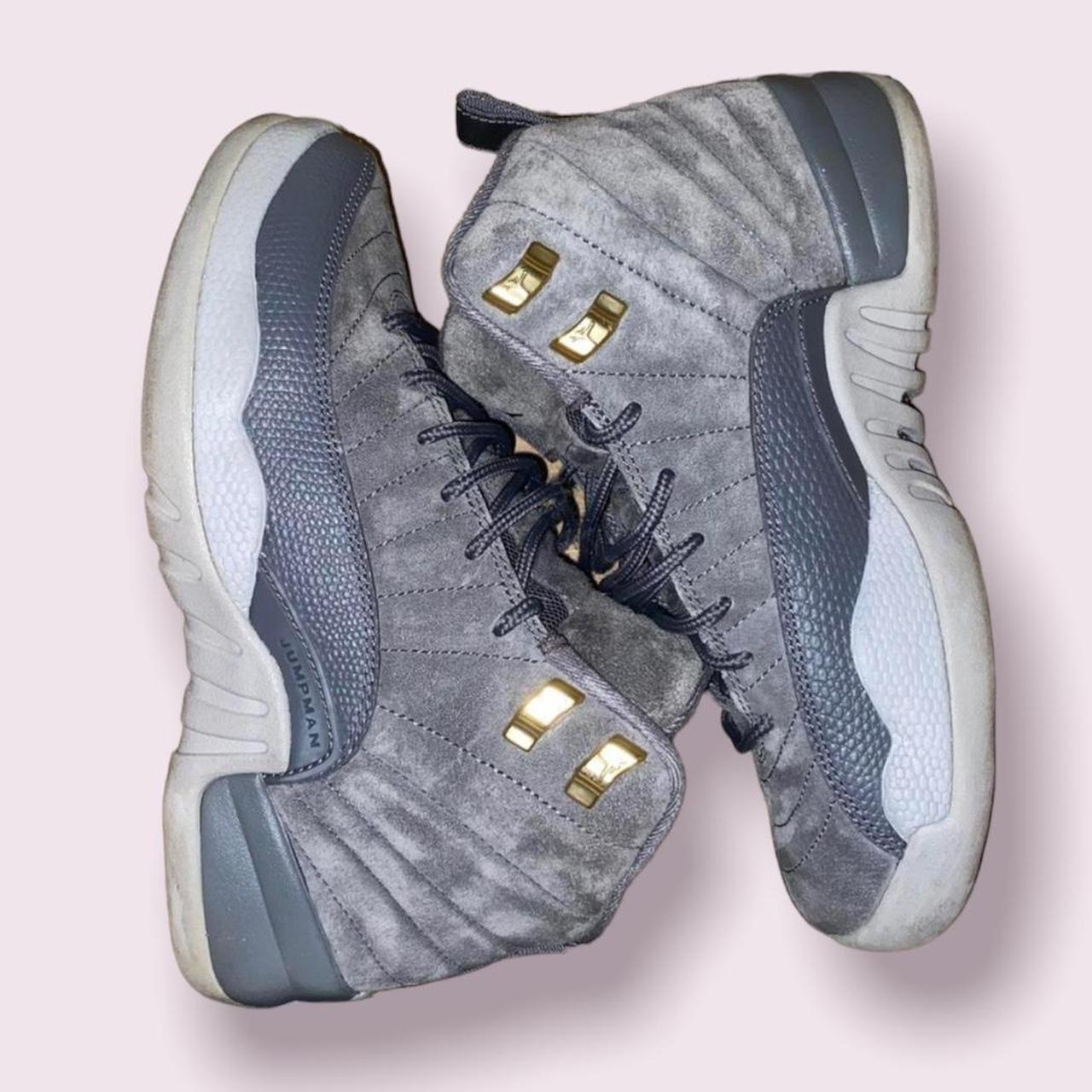 Air jordan 12 hot sale grey suede