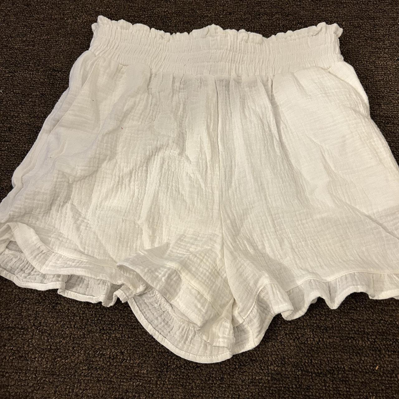 Primark Women's White Shorts | Depop