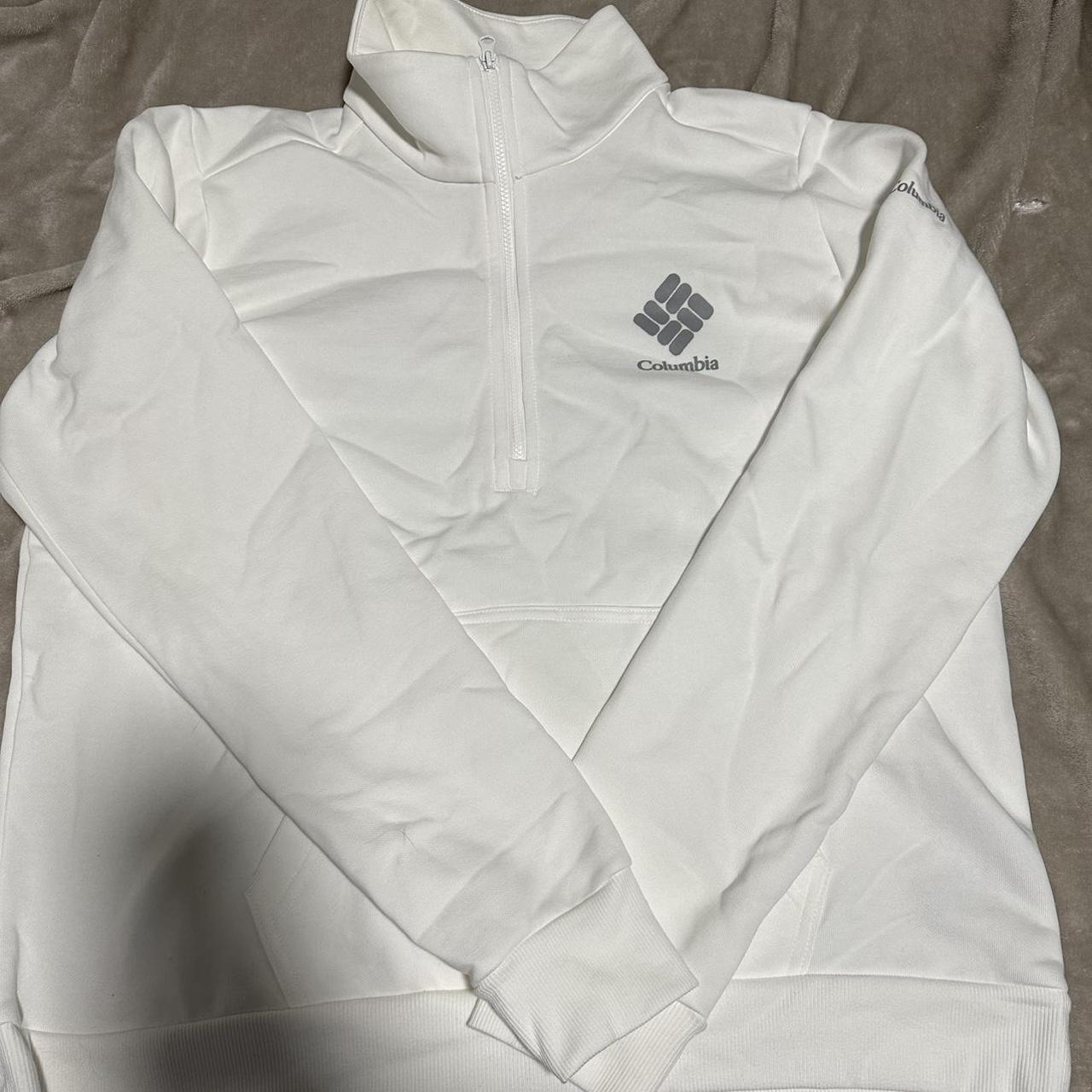 White discount columbia sweatshirt