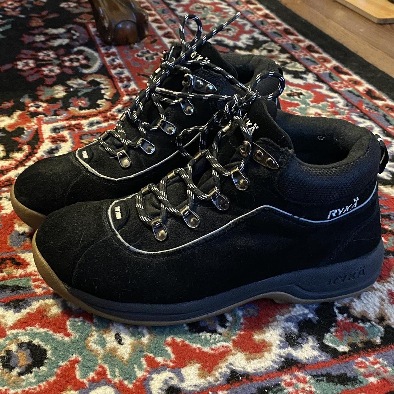 black vintage hiking ankle boot shoes 🖤 size 8... - Depop