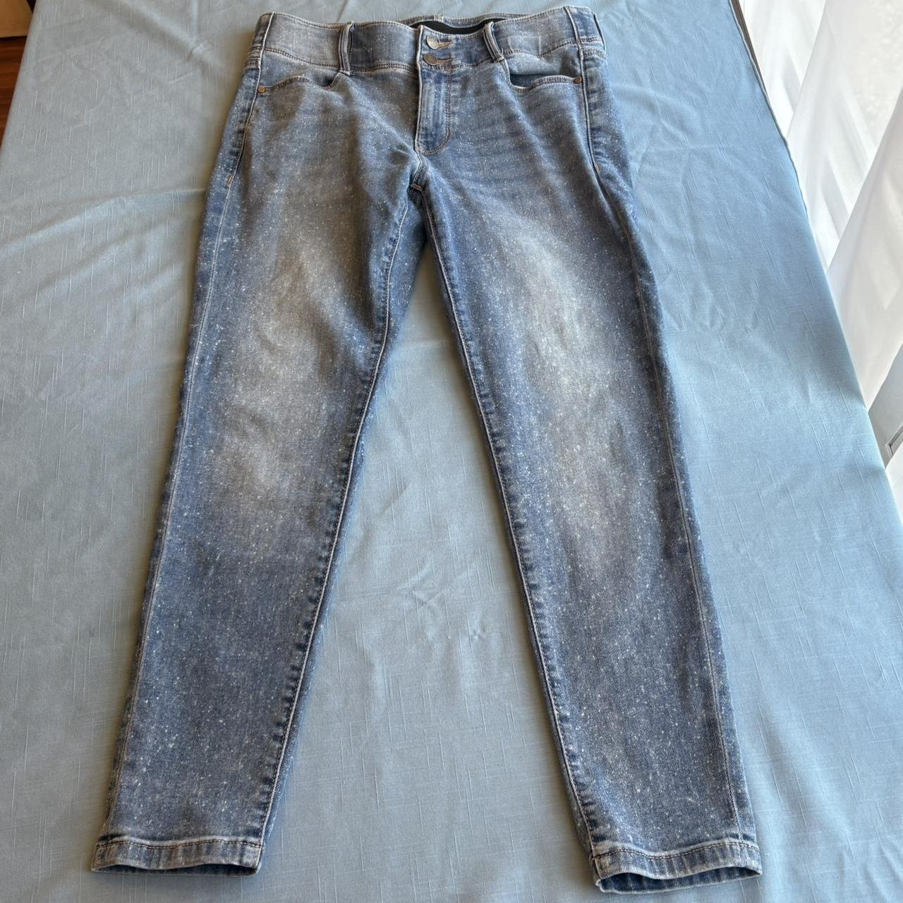 item listed by togsntrinkets