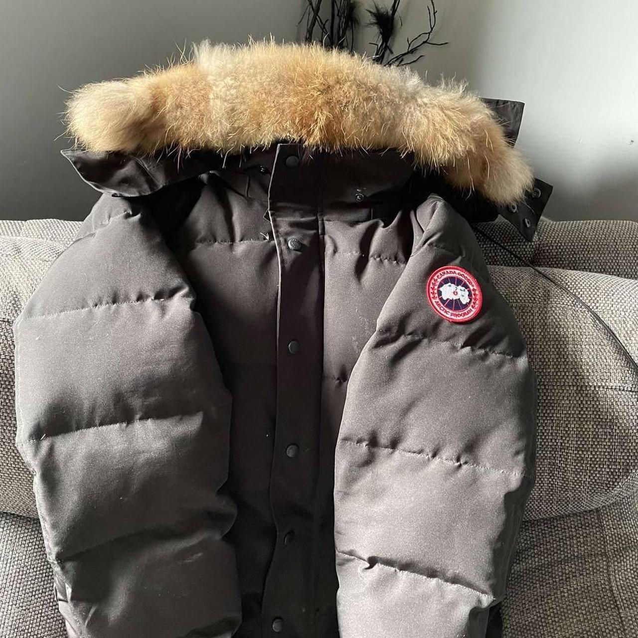 Canada goose Wyndham parka - Depop