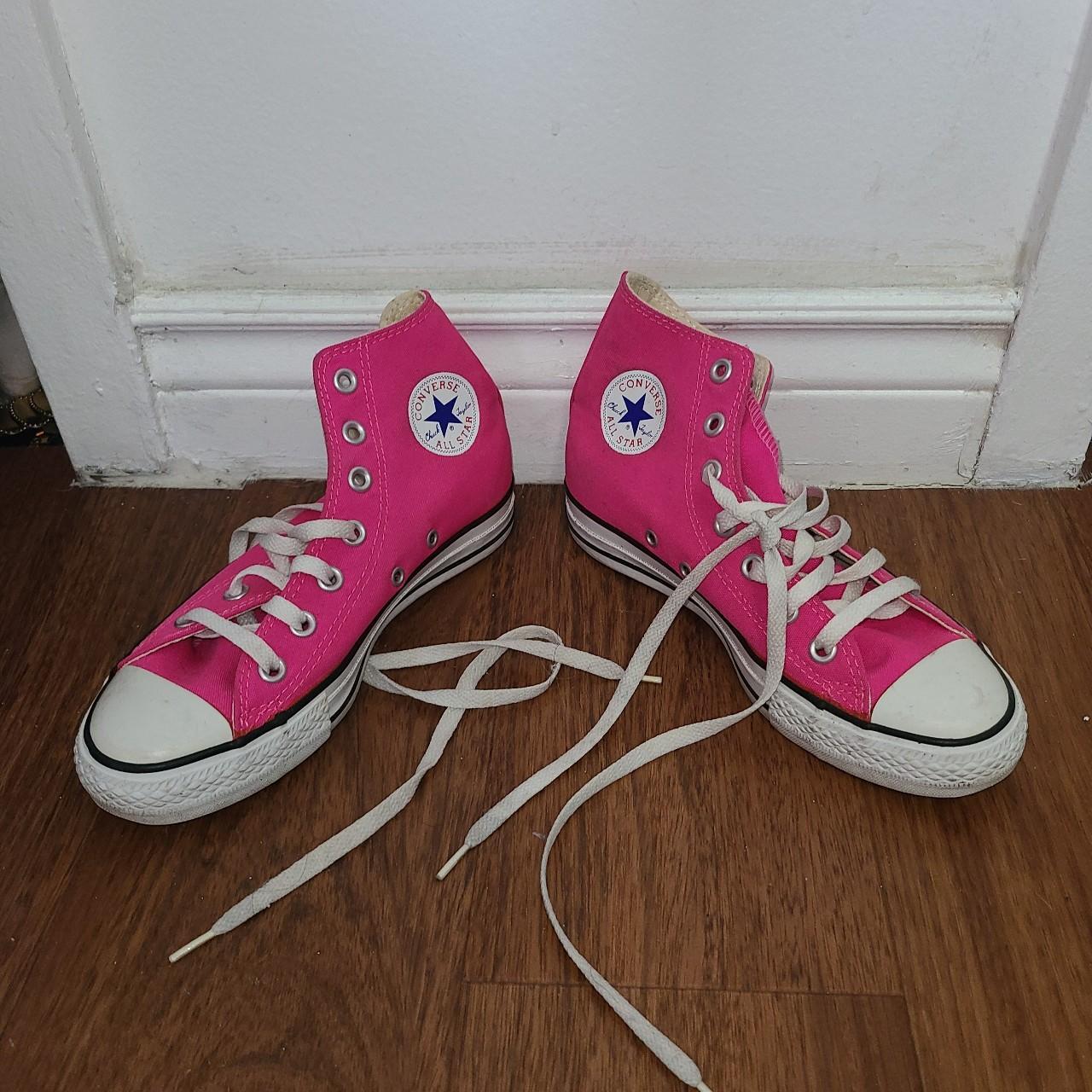 Neon pink high quality converse