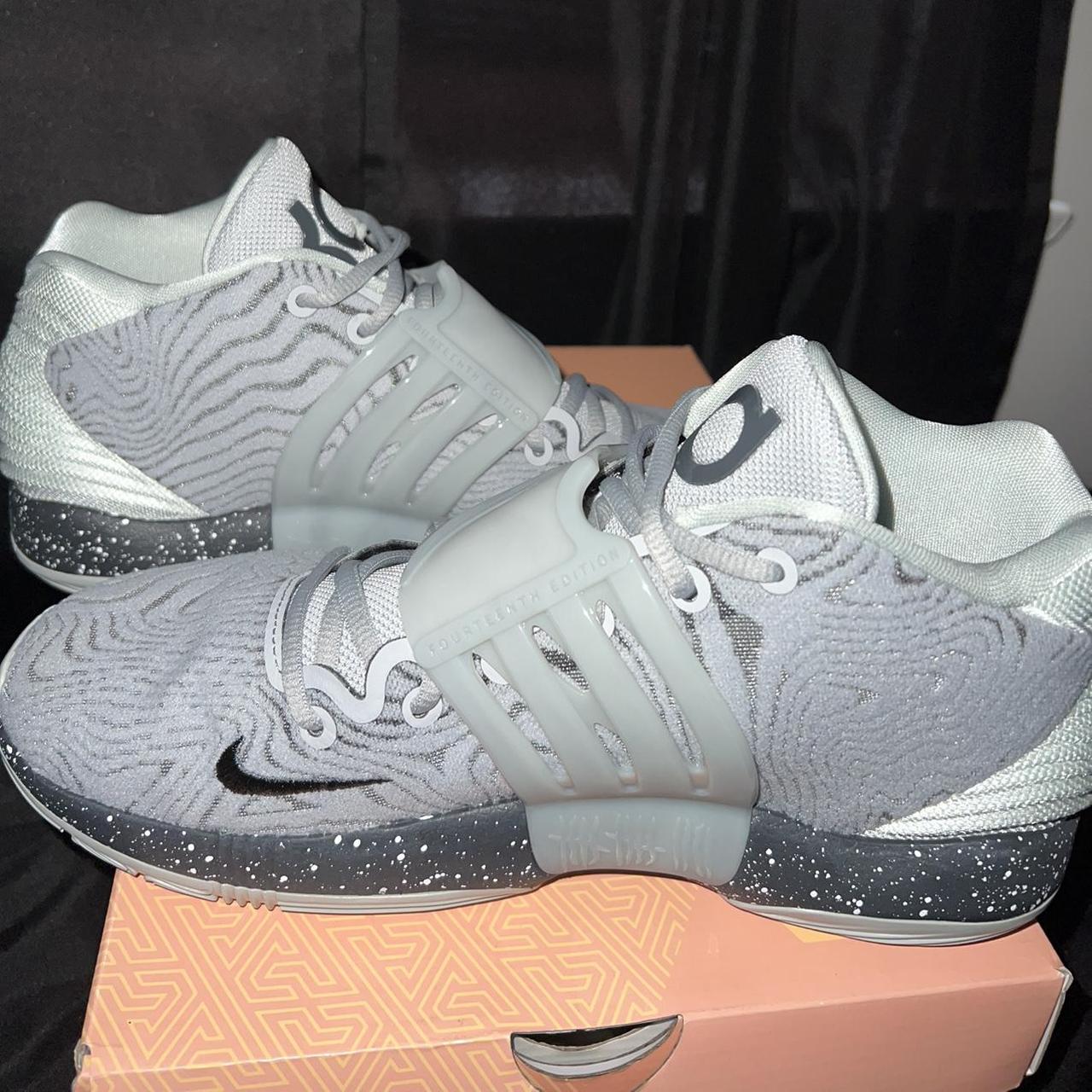 kd 14 wolf grey