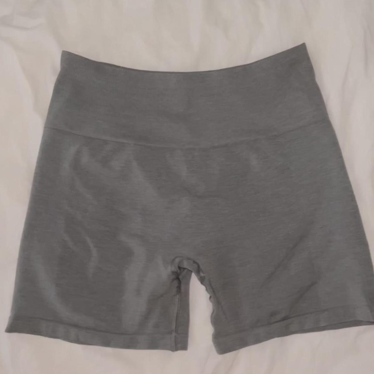 Alphalete amplify shorts in grey size L, worn but no... - Depop
