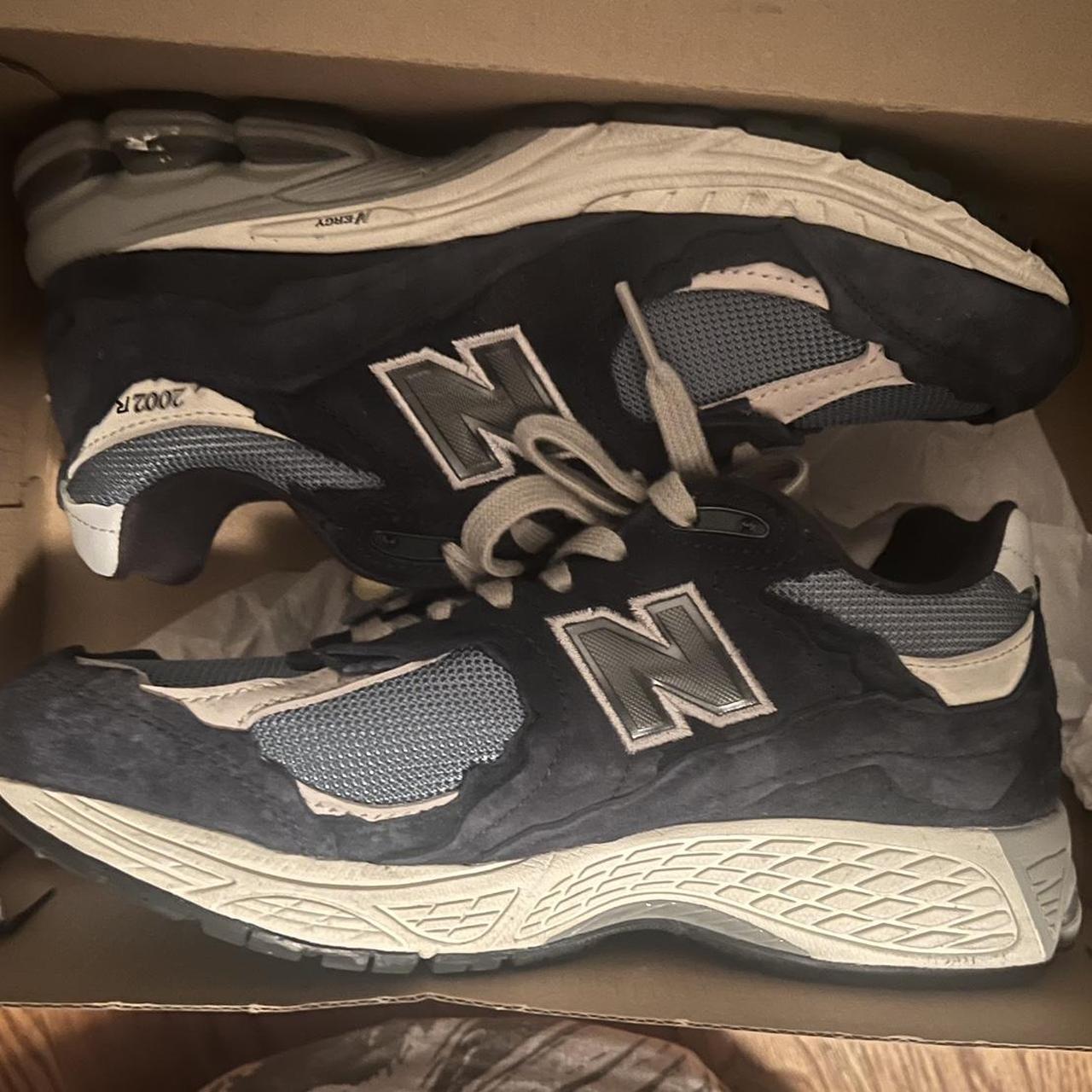 New Balance Women's Blue and Navy Trainers (4)