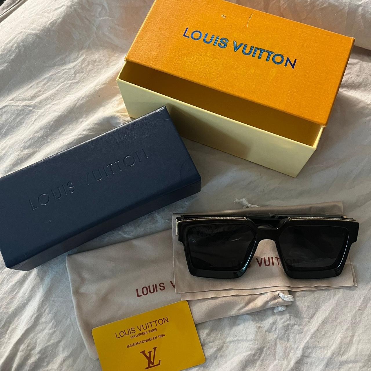 Louis Vuitton 💤💤💤 - Depop
